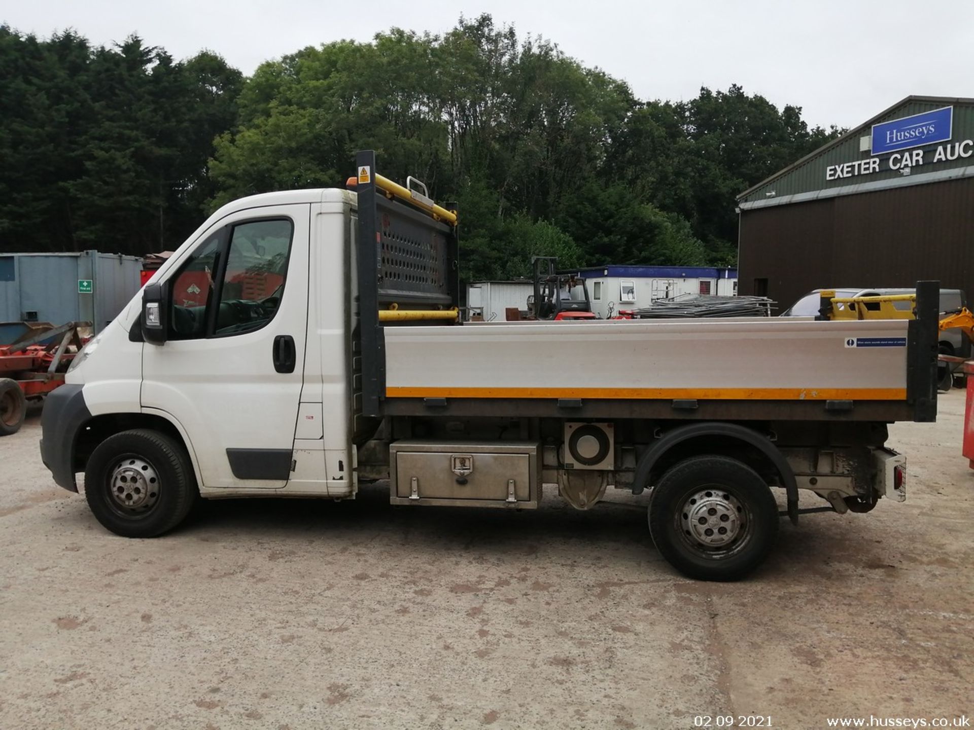 13/13 PEUGEOT BOXER 335 L3 HDI - 2198cc 2dr Tipper (White, 59k) - Image 5 of 12