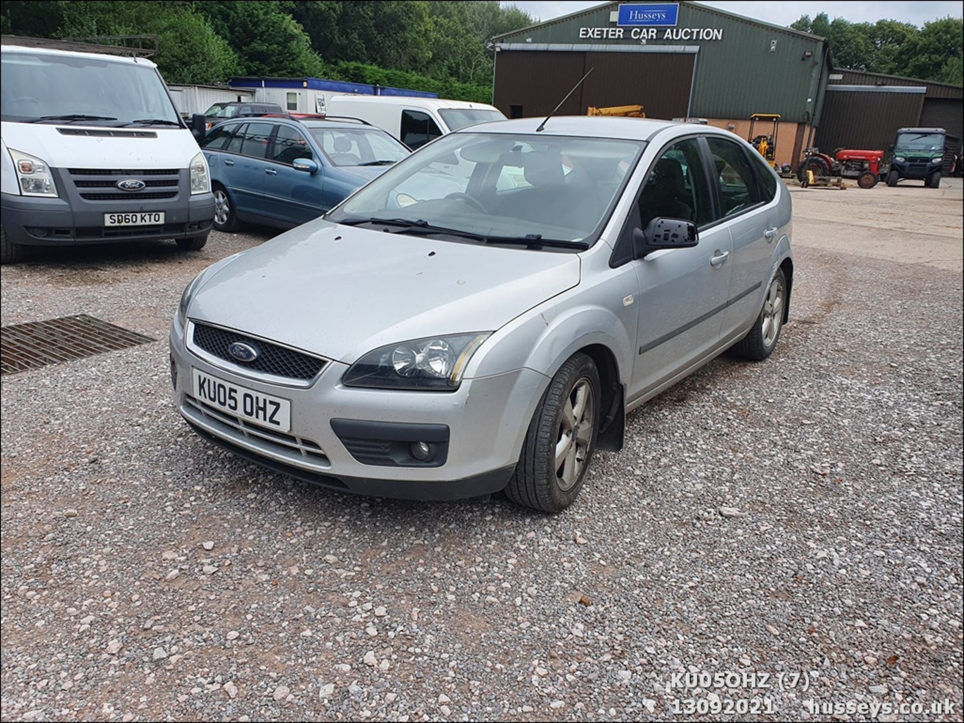 05/05 FORD FOCUS ZETEC CLIMATE TDCI - 1560cc 5dr Hatchback (Silver, 147k) - Image 7 of 18