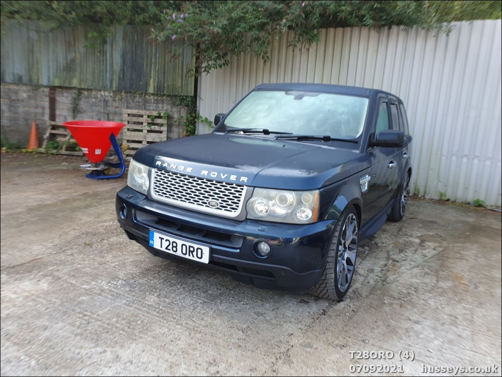 2006 LAND ROVER RANGE ROVER SP HSE TDV6 A - 2720cc 5dr Estate (Blue) - Image 4 of 20