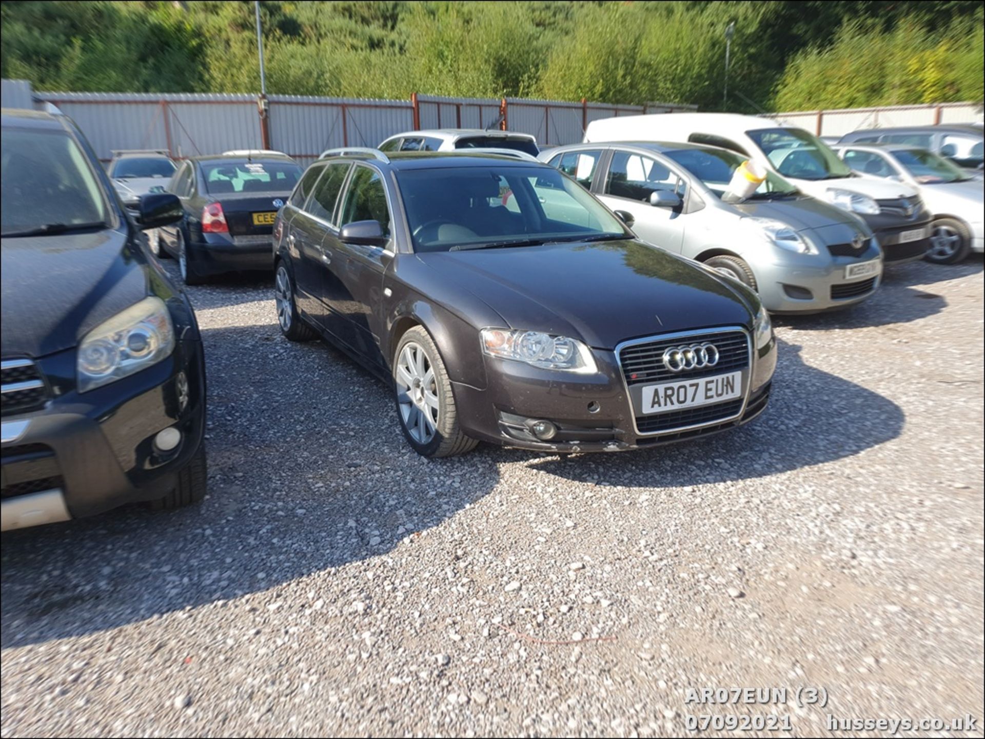 07/07 AUDI A4 AVANT S LINE TDI 140 - 1968cc 5dr Estate (Grey, 205k) - Image 4 of 17