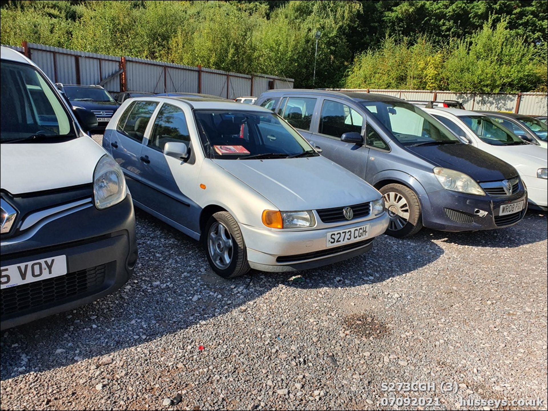 1998 VOLKSWAGEN POLO 1.6 GL AUTO - 1598cc 5dr Hatchback (Silver, 113k) - Image 3 of 13