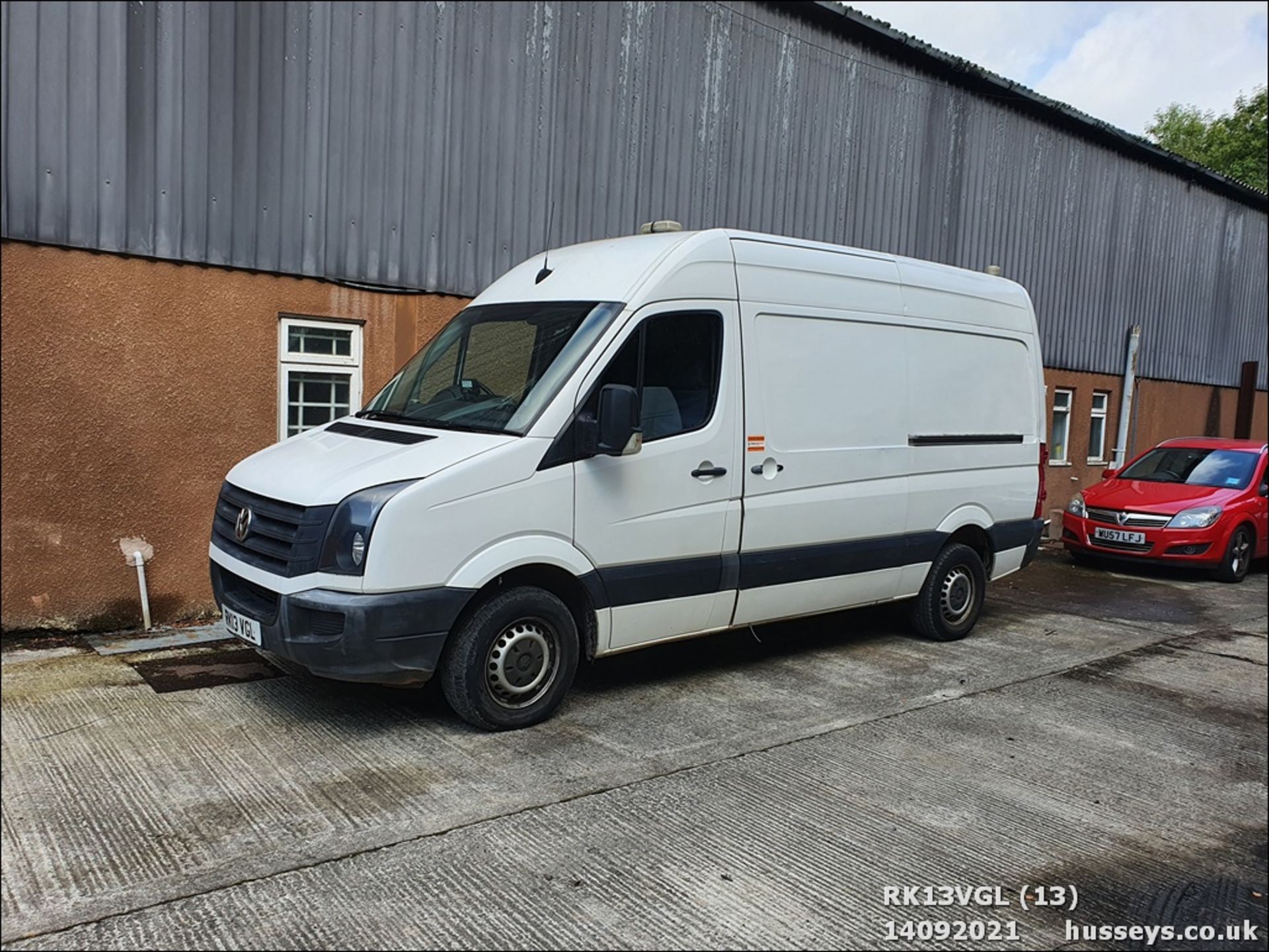 13/13 VOLKSWAGEN CRAFTER CR35 TDI 143 MWB - 1968cc 5dr Van (White, 75k) - Image 13 of 13