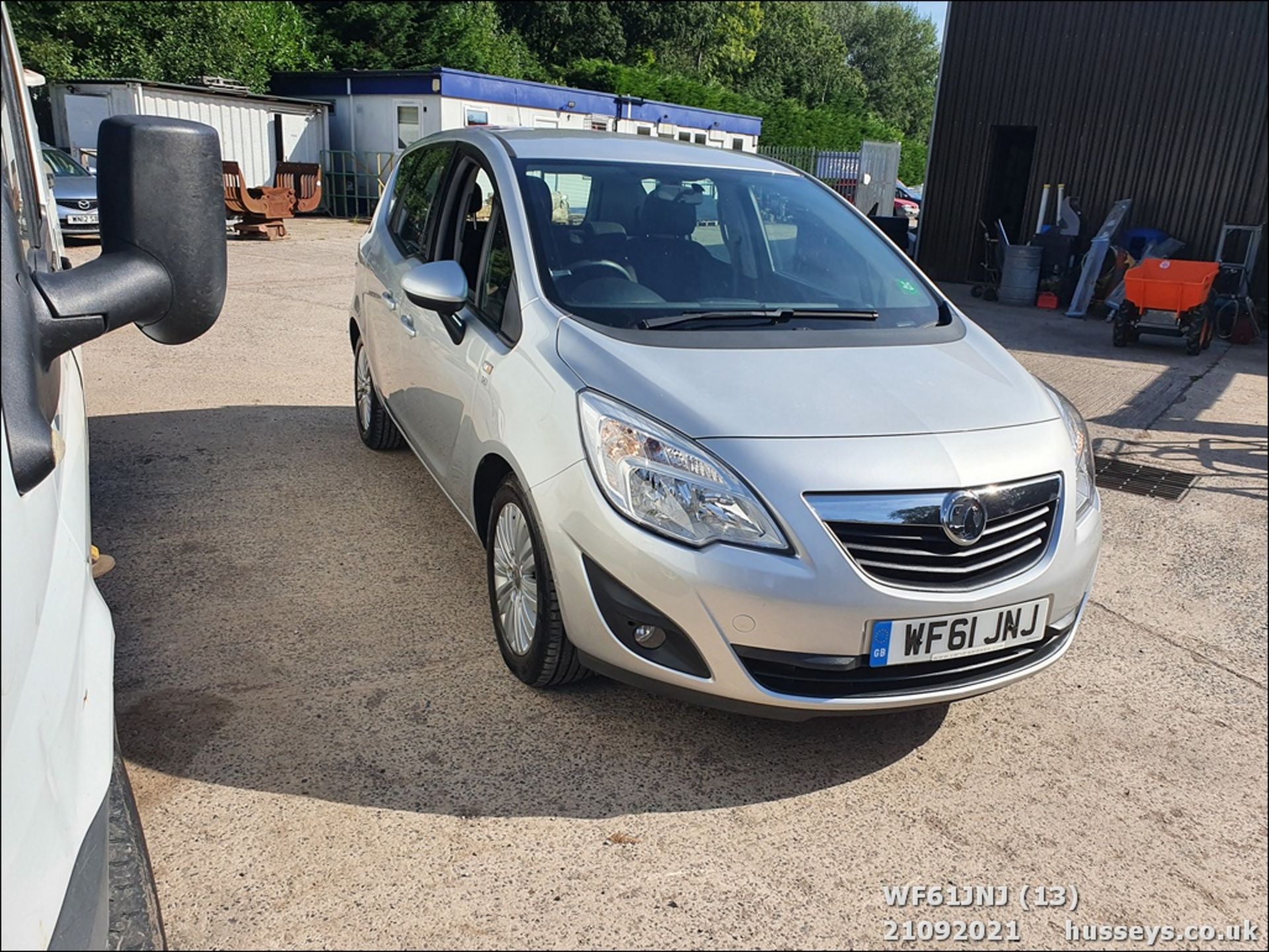 11/61 VAUXHALL MERIVA EXCITE TURBO - 1364cc 5dr MPV (Silver, 47k) - Image 13 of 14