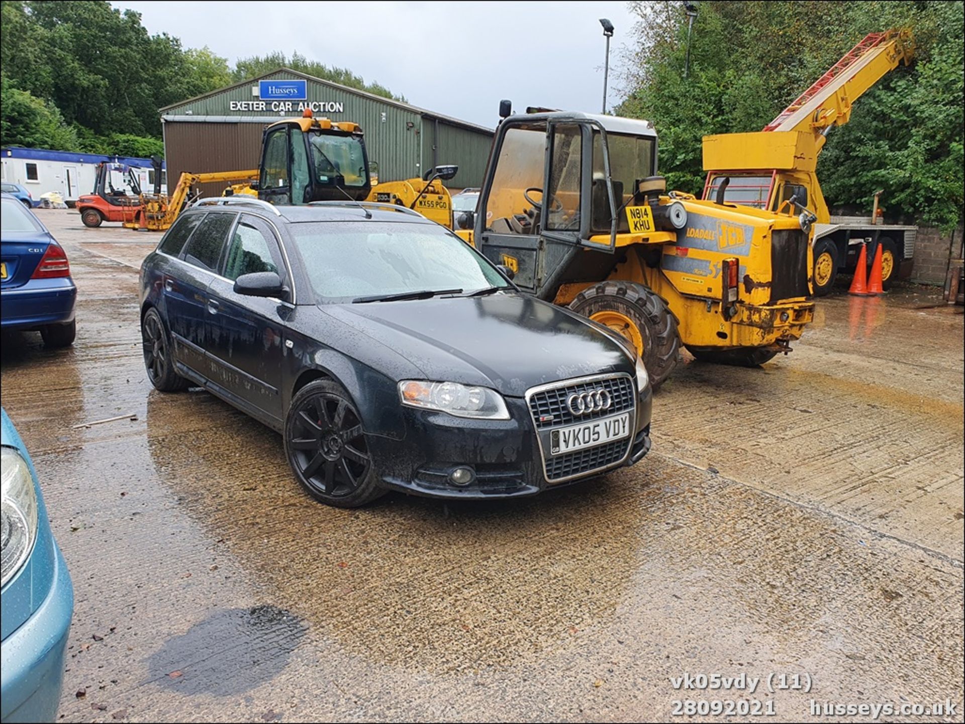 05/05 AUDI A4 S LINE TDI - 1986cc 5dr Estate (Black) - Image 11 of 13