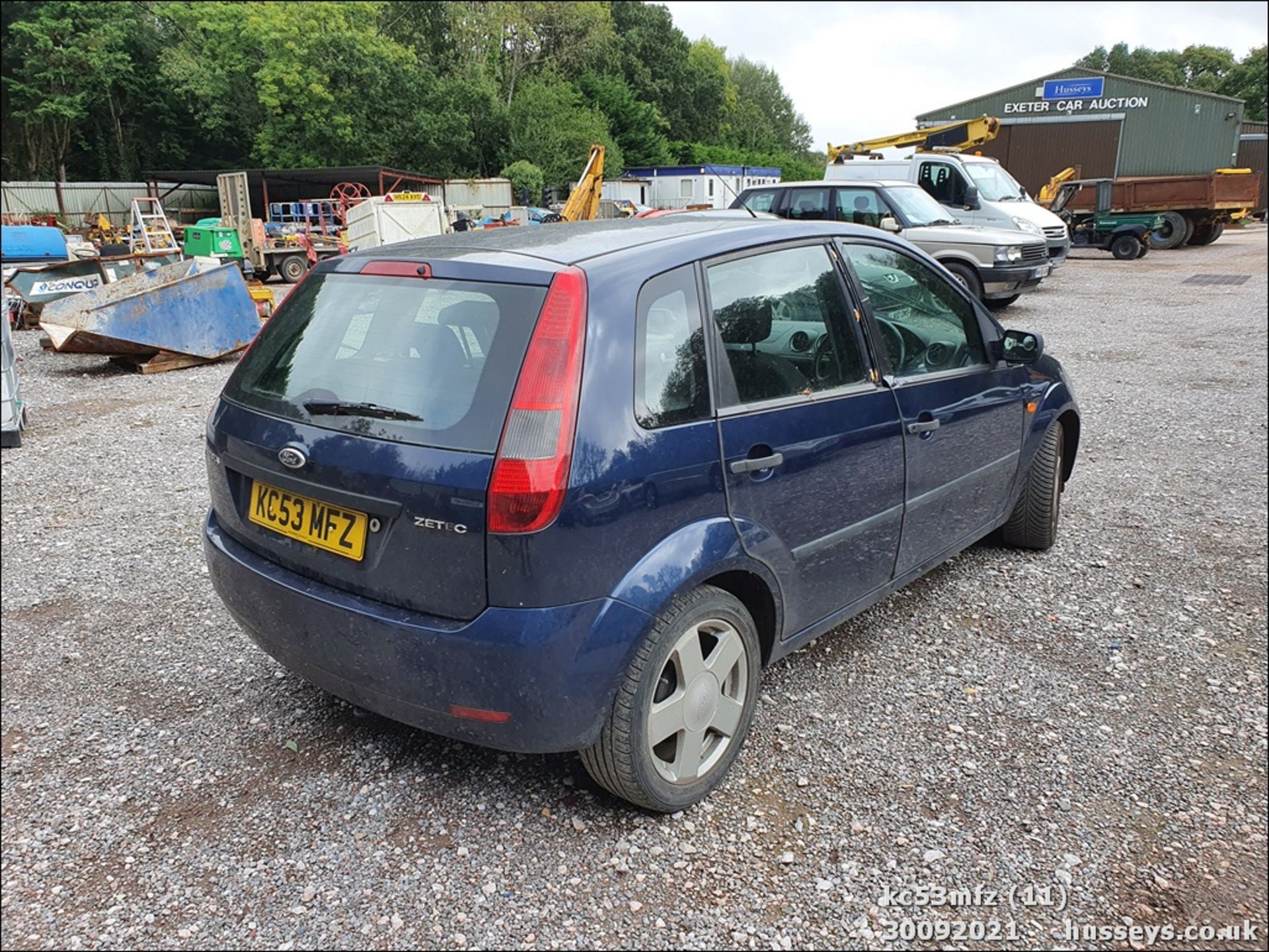 04/53 FORD FIESTA ZETEC - 1388cc 5dr Hatchback (Blue, 54k) - Image 11 of 18