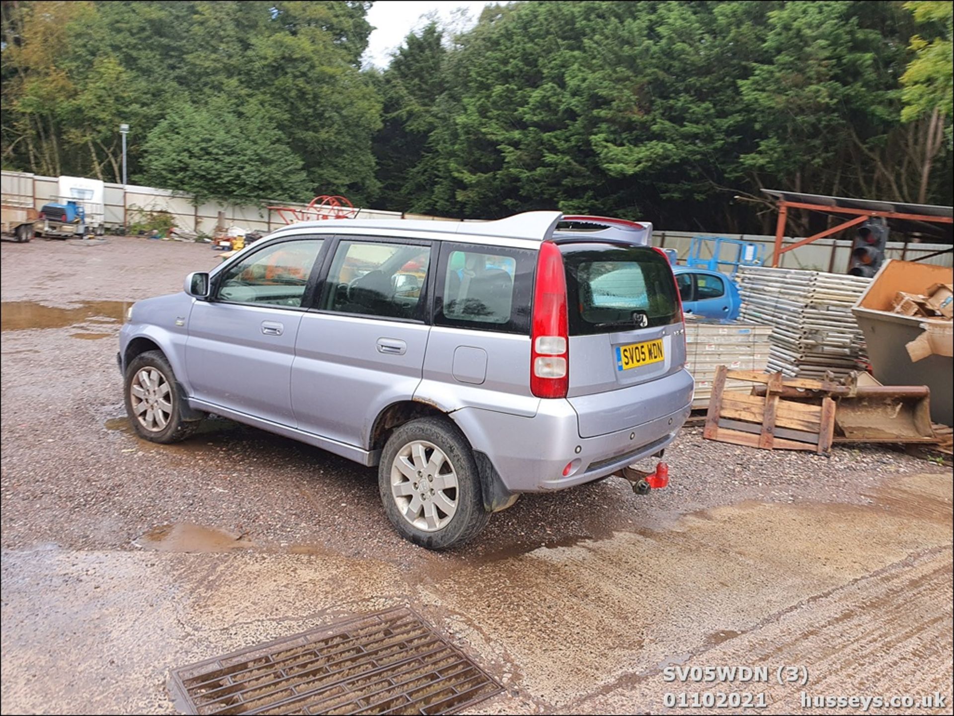 05/05 HONDA HR-V VTEC 4WD - 1590cc 5dr Estate (Silver, 123k) - Image 2 of 16