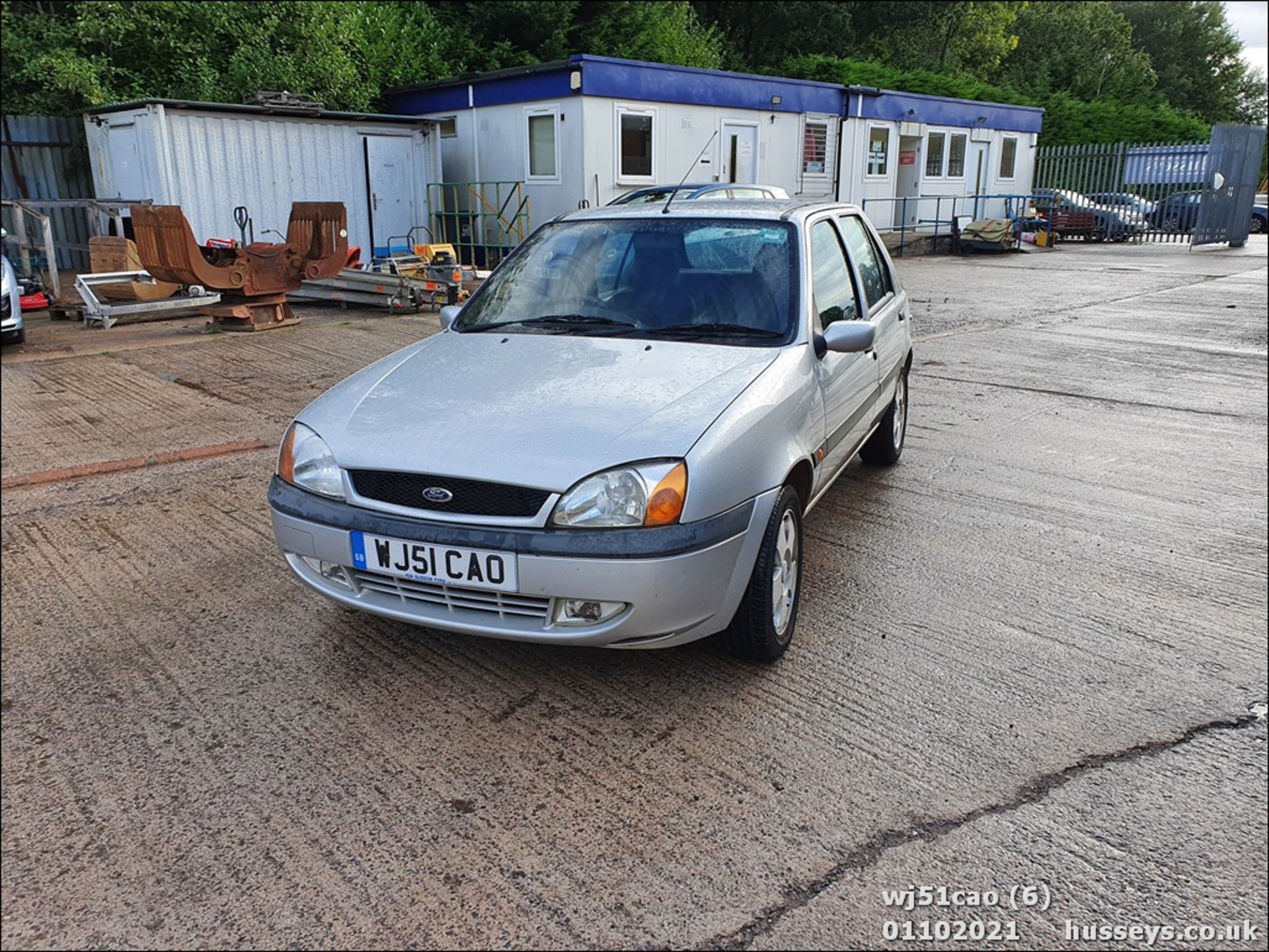 02/51 FORD FIESTA FREESTYLE - 1242cc 5dr Hatchback (Silver, 60k) - Image 5 of 17