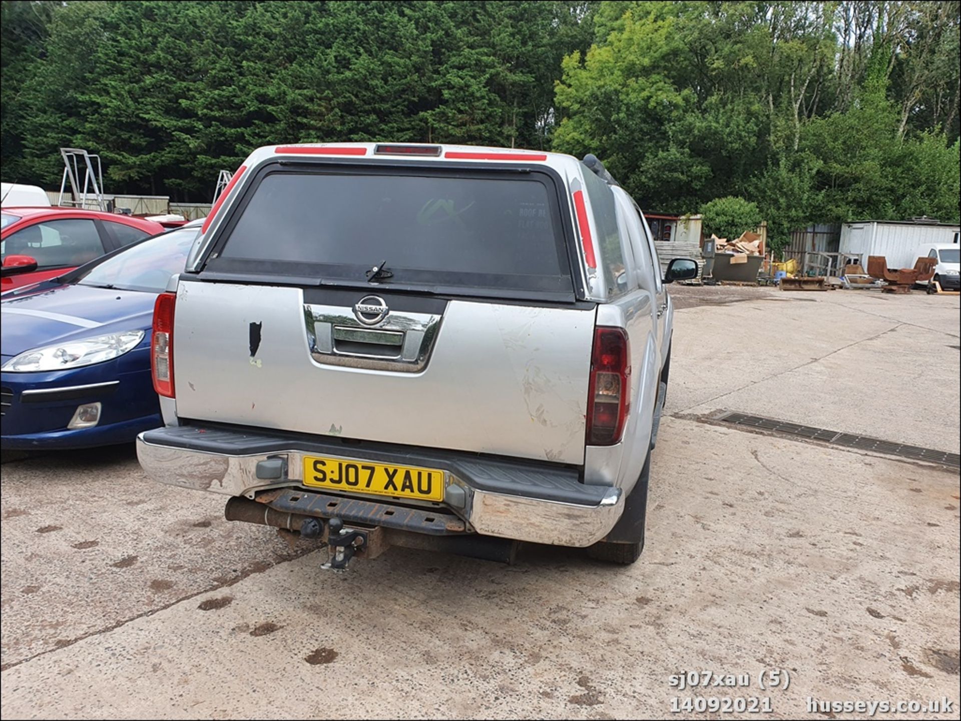 07/07 NISSAN NAVARA D/C OUTLAW DCI - 2488cc 4dr 4x4 (Silver, 166k) - Image 5 of 15