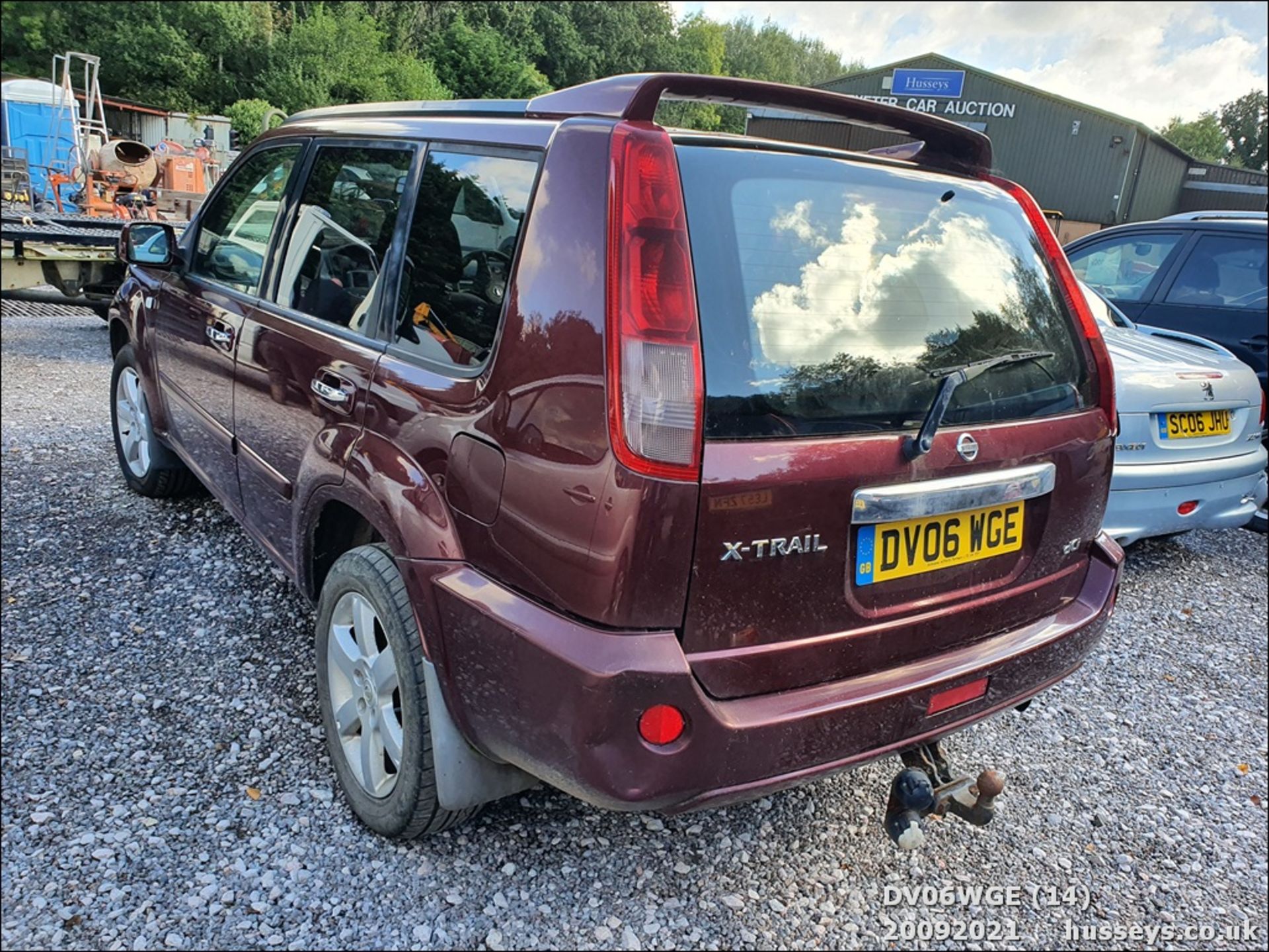 06/06 NISSAN X-TRAIL COLUMBIA DCI - 2184cc 5dr Estate (Red) - Image 14 of 14