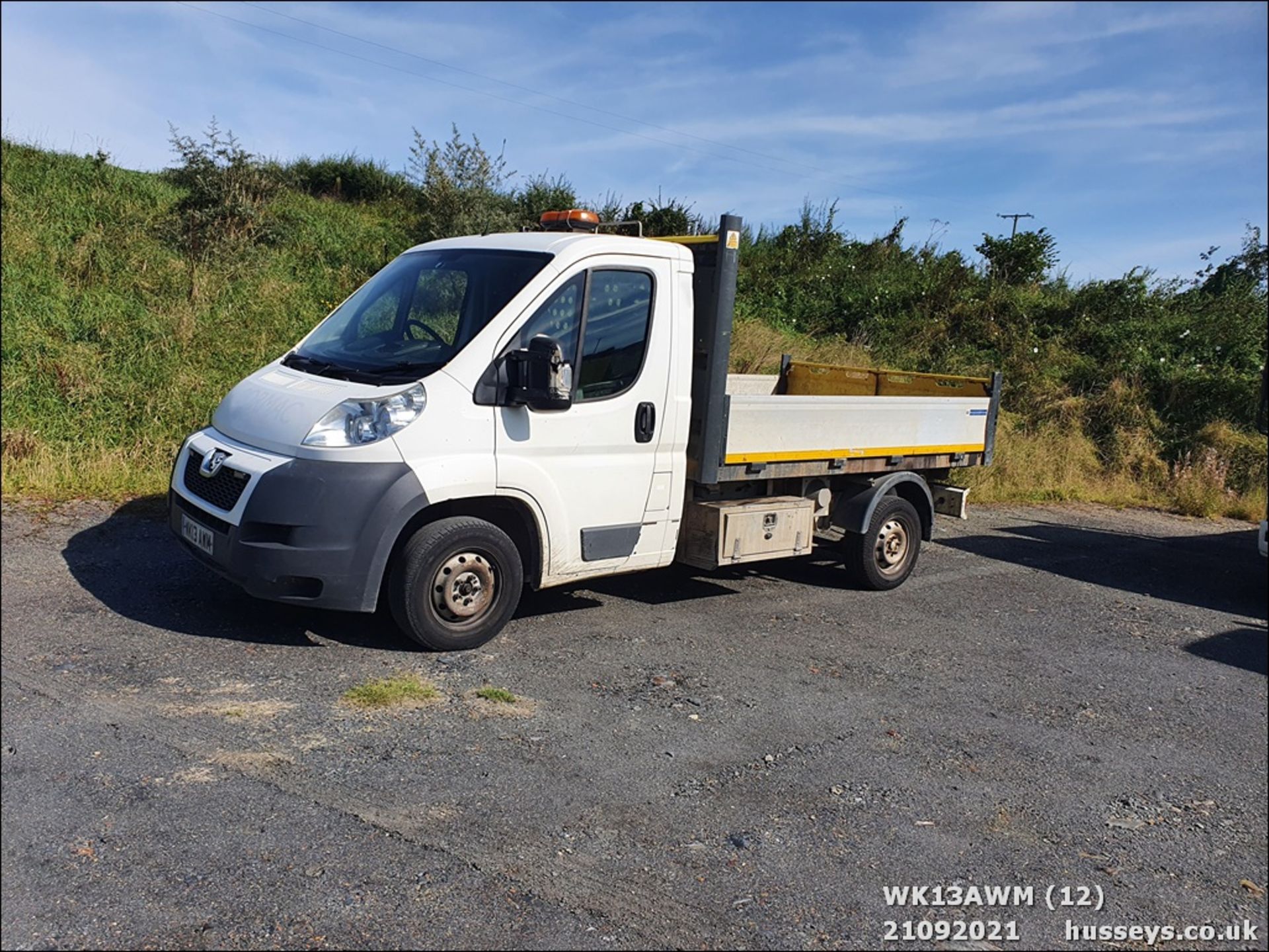 13/13 PEUGEOT BOXER 335 L3 HDI - 2198cc 2dr Tipper (White, 114k) - Image 12 of 16