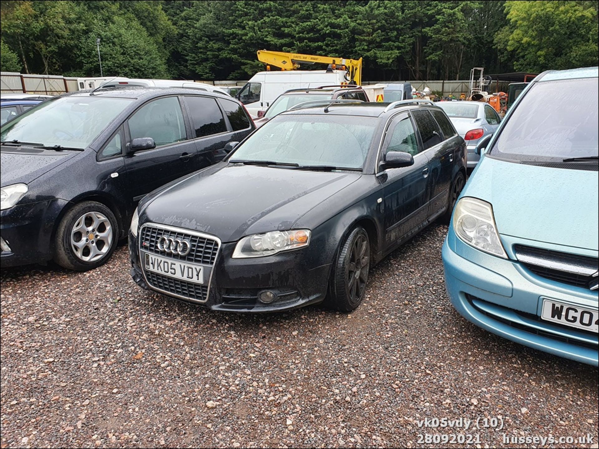 05/05 AUDI A4 S LINE TDI - 1986cc 5dr Estate (Black) - Image 10 of 13