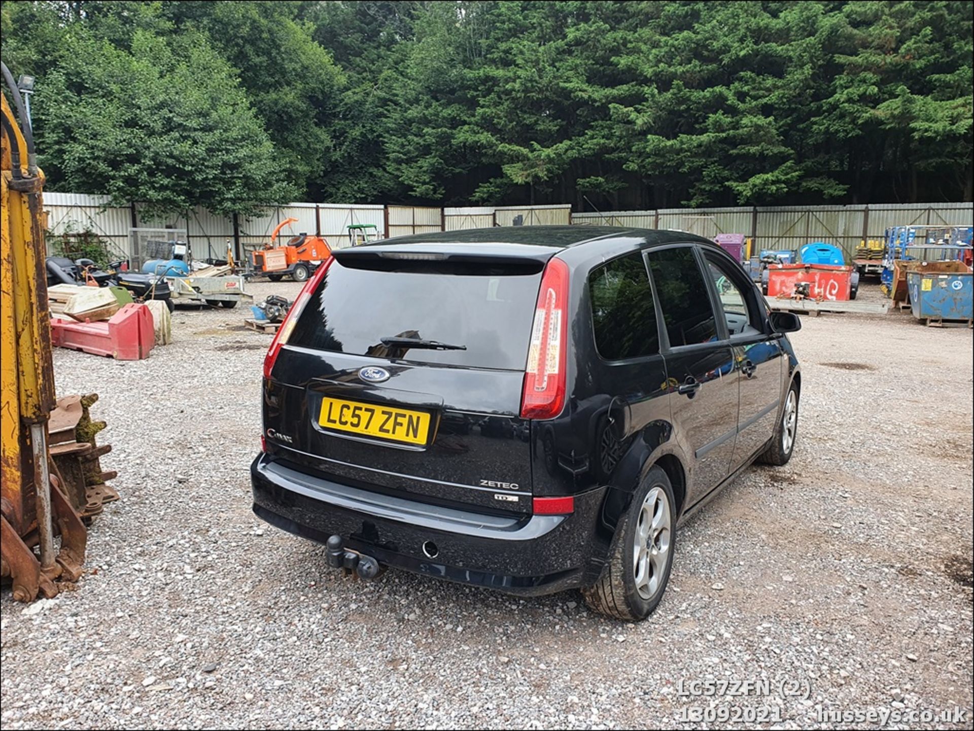 08/57 FORD C-MAX ZETEC TD 90 - 1560cc 5dr MPV (Black, 125k) - Image 2 of 17