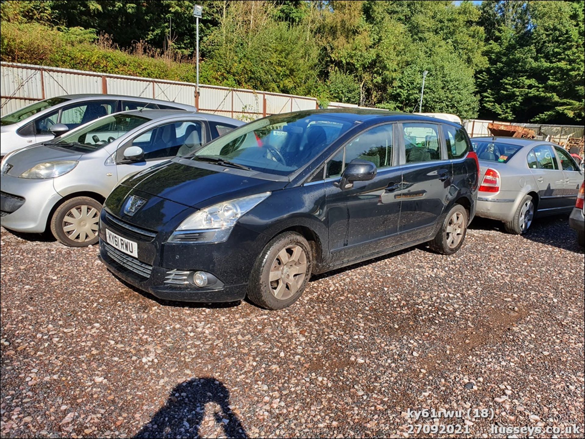 11/61 PEUGEOT 5008 SPORT E-HDI S-A - 1560cc 5dr MPV (Black, 98k) - Image 18 of 19