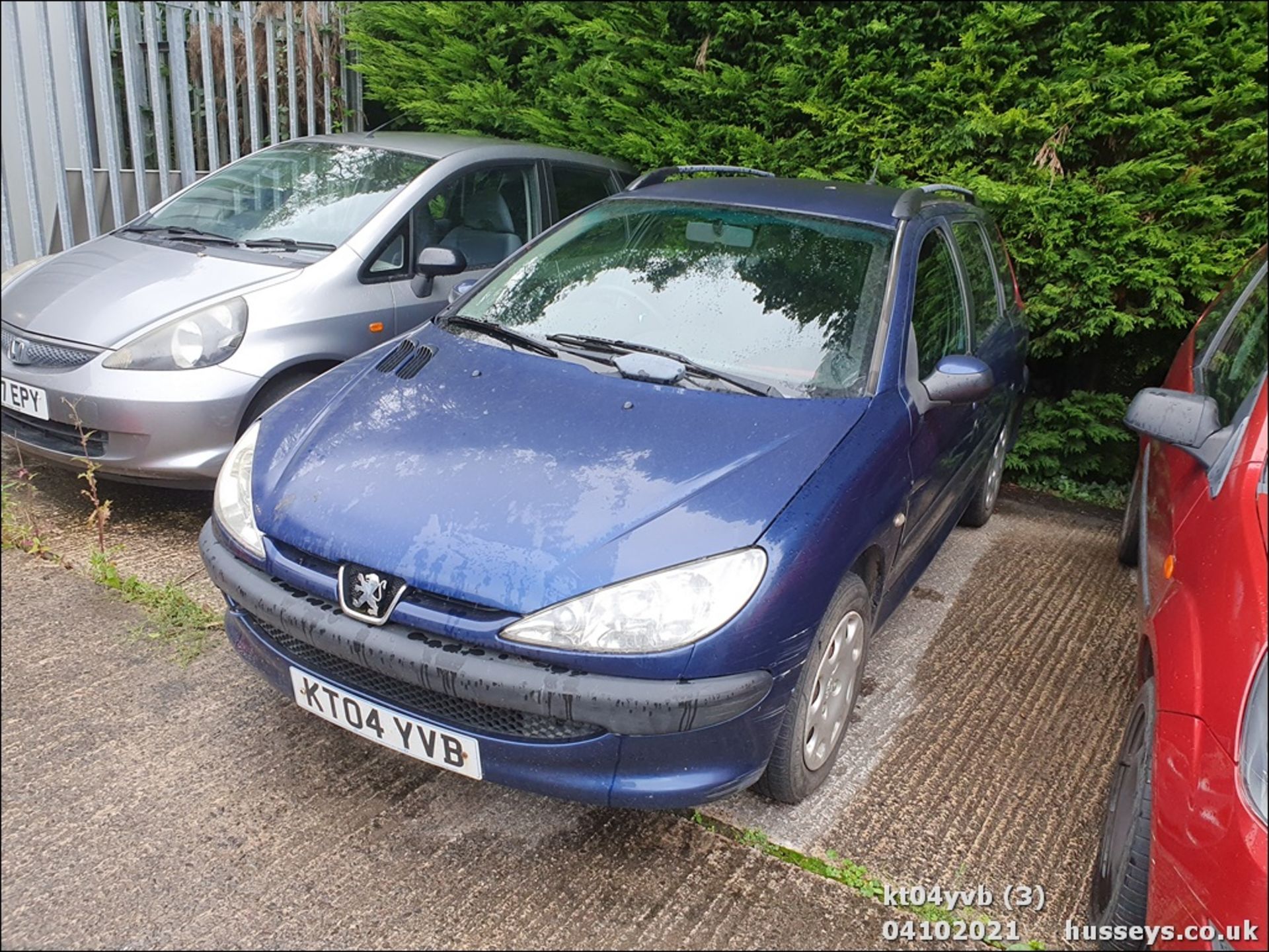 04/04 PEUGEOT 206 SW S - 1360cc 5dr Estate (Blue) - Image 3 of 7