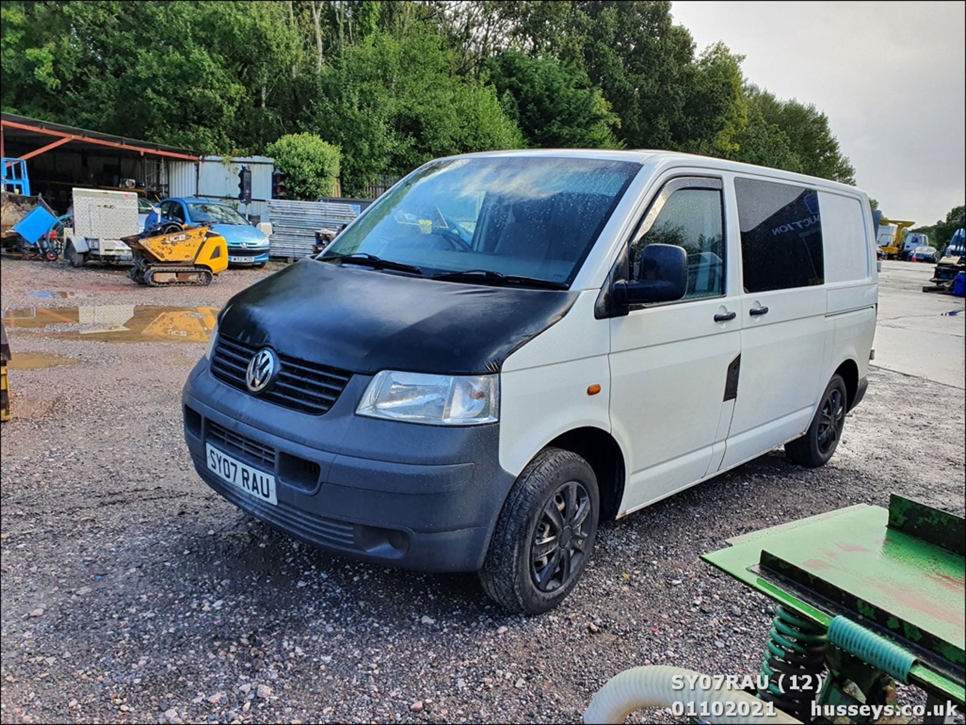 07/07 VOLKSWAGEN TRANSPORTER T28 102 TDI SWB - 1896cc 5dr Van (White, 120k) - Image 12 of 20