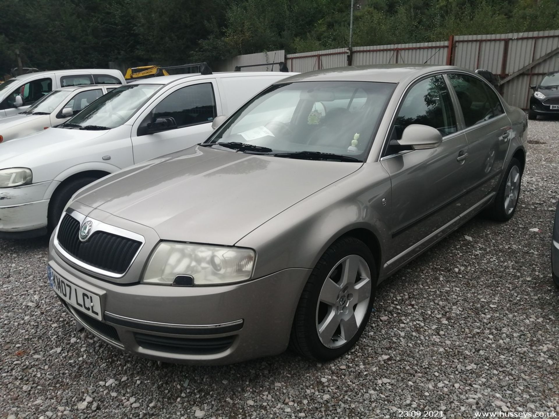 07/07 SKODA SUPERB ELEGANCE TDI - 1968cc 4dr Saloon (Beige, 130k)