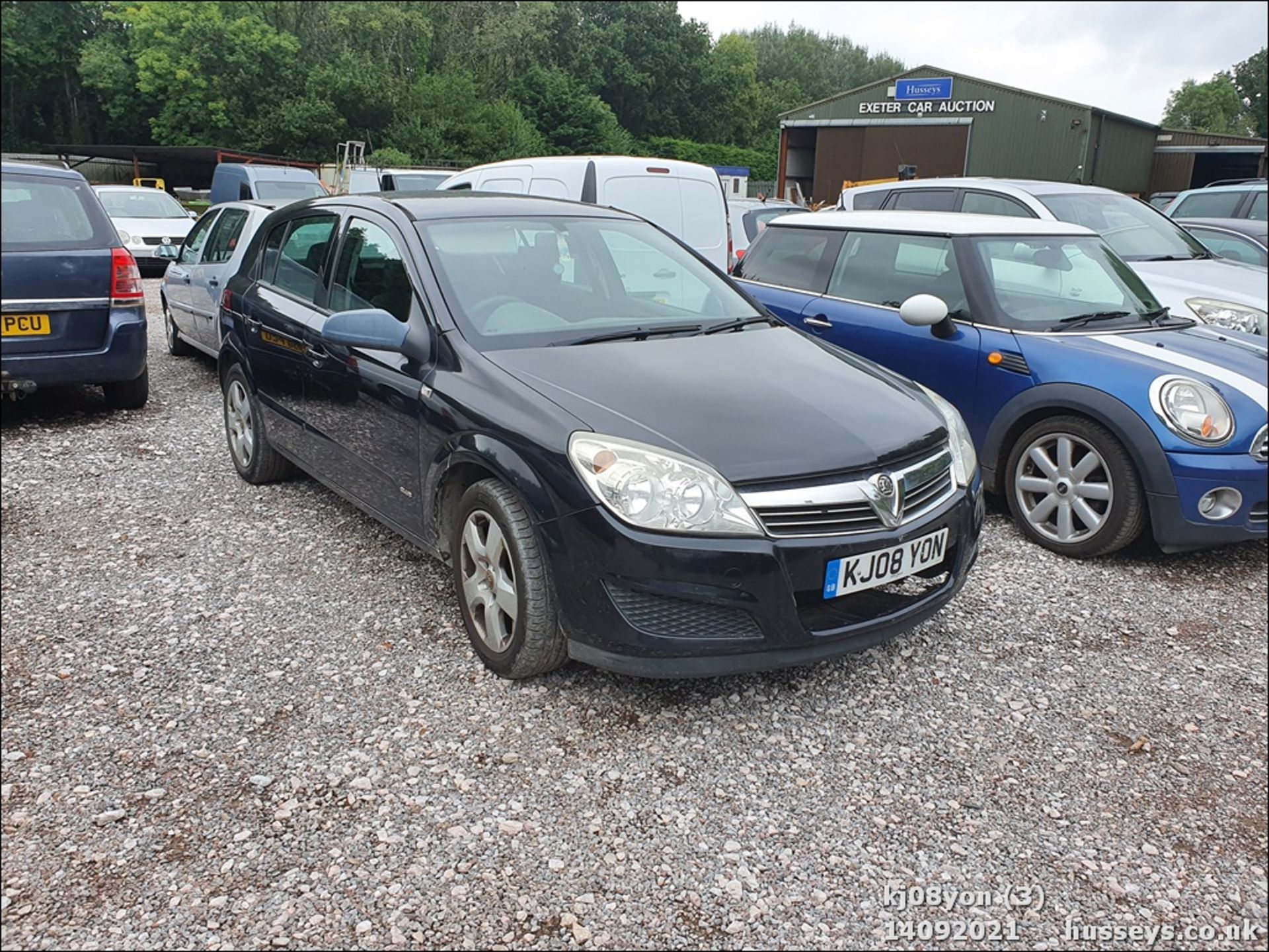 08/08 VAUXHALL ASTRA CLUB TWINPORT - 1364cc 5dr Hatchback (Black, 135k) - Image 3 of 13