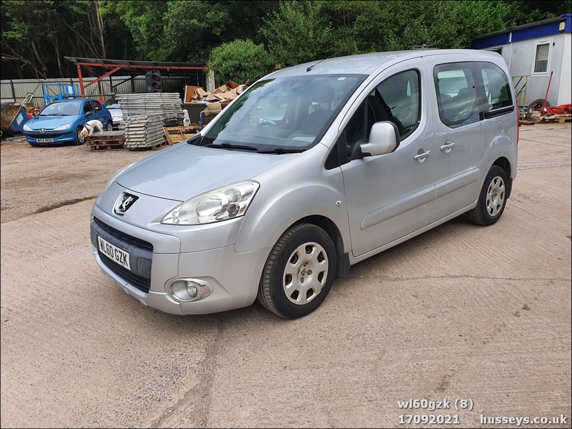 11/60 PEUGEOT PARTNER TEPEE S HDI 92 - 1560cc 5dr MPV (Silver, 89k) - Image 8 of 23