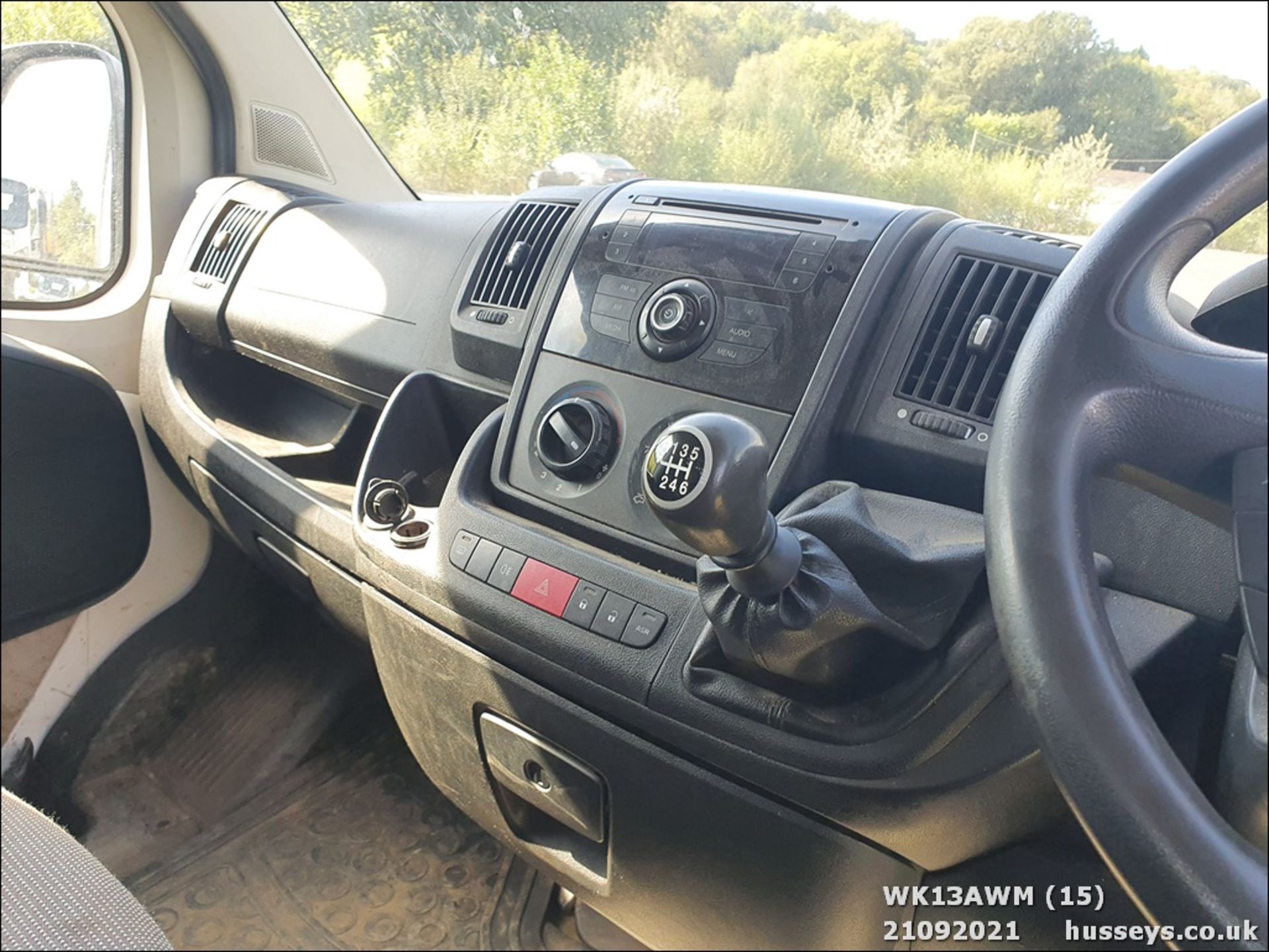 13/13 PEUGEOT BOXER 335 L3 HDI - 2198cc 2dr Tipper (White, 114k) - Image 15 of 16