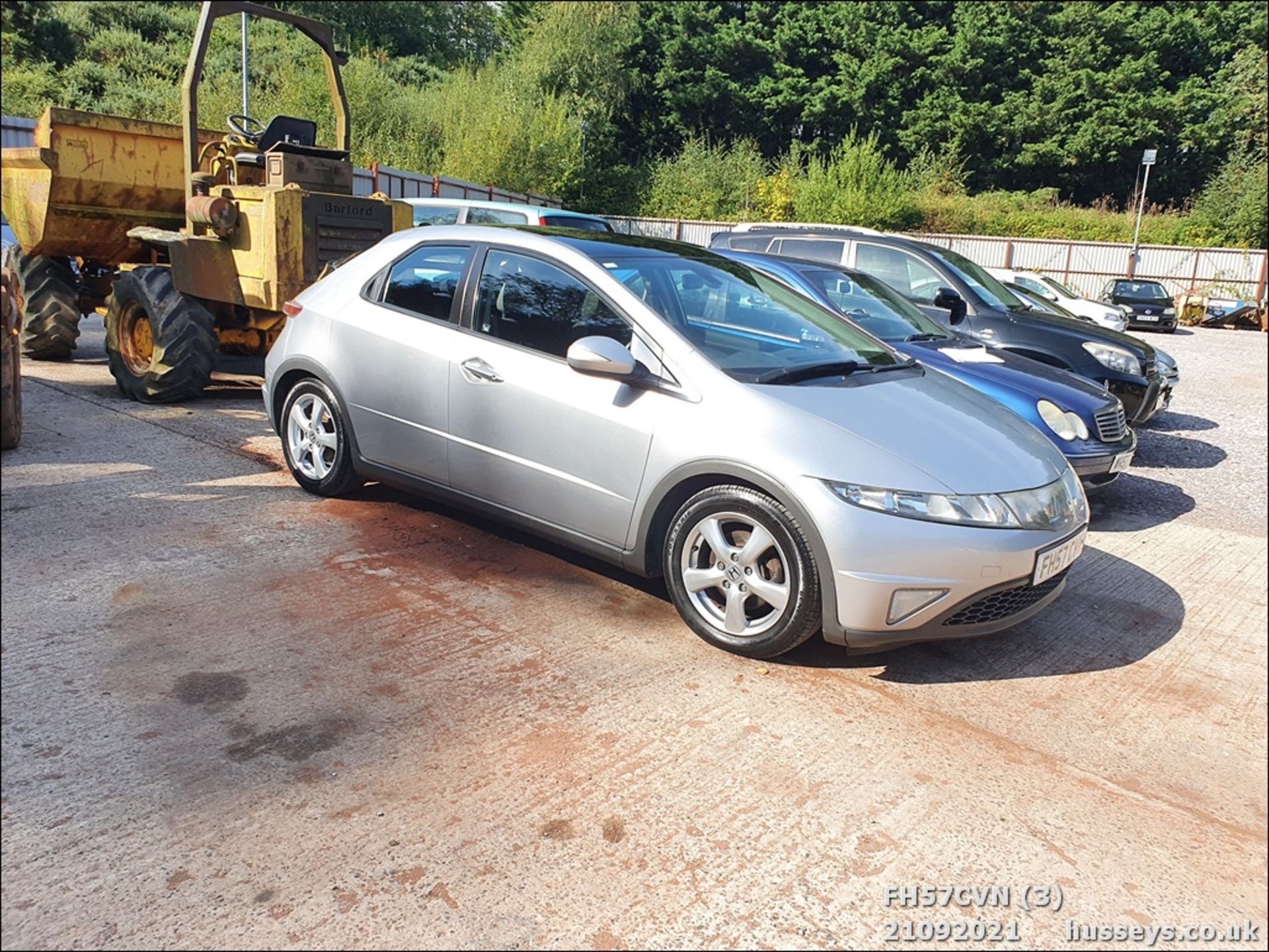 07/57 HONDA CIVIC ES I-VTEC - 1799cc 5dr Hatchback (Silver, 100k) - Image 3 of 15