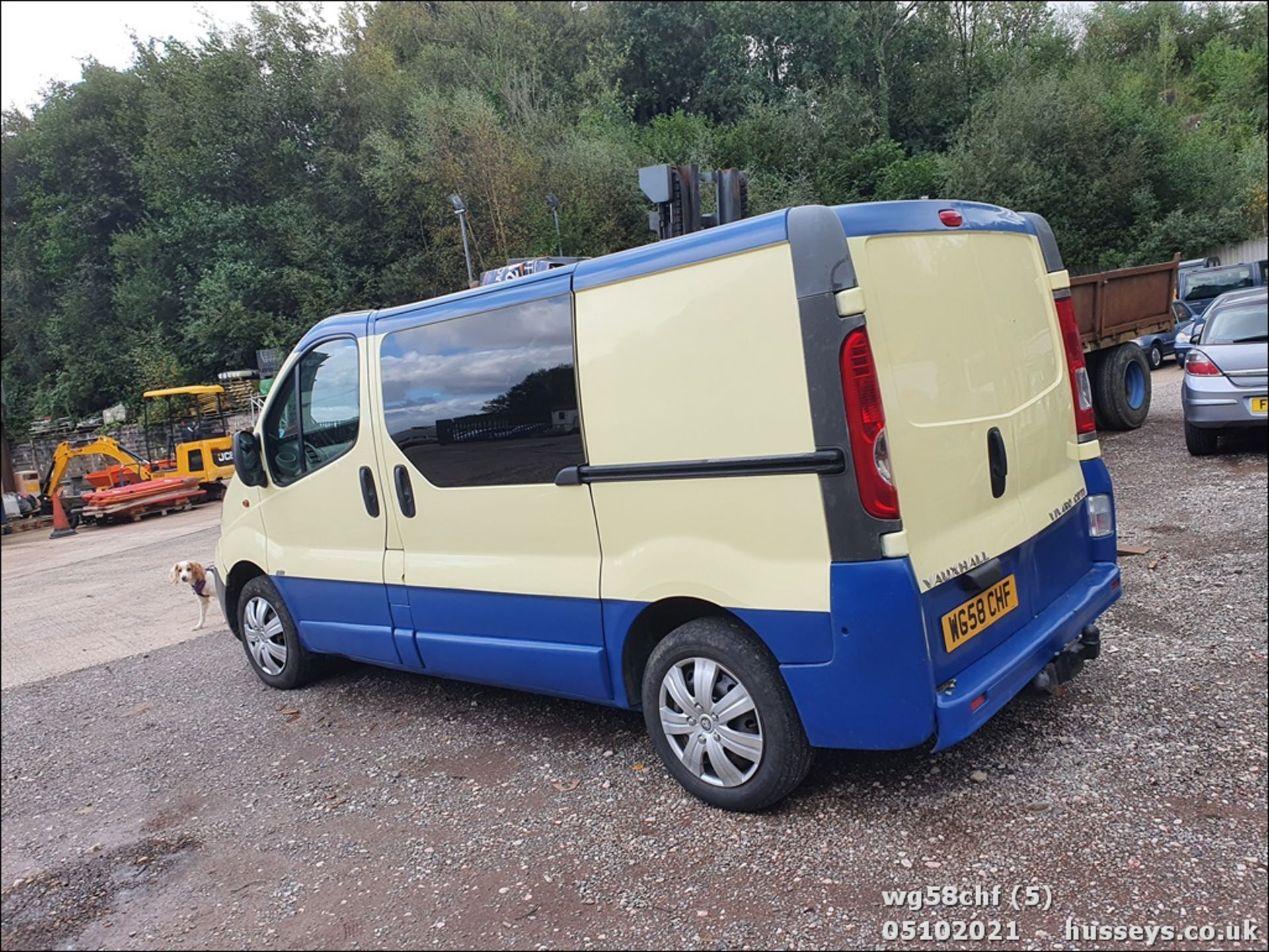 08/58 VAUXHALL VIVARO SPORTIVE CDTI SWB - 1995cc 5dr Van (Blue, 128k) - Image 5 of 17