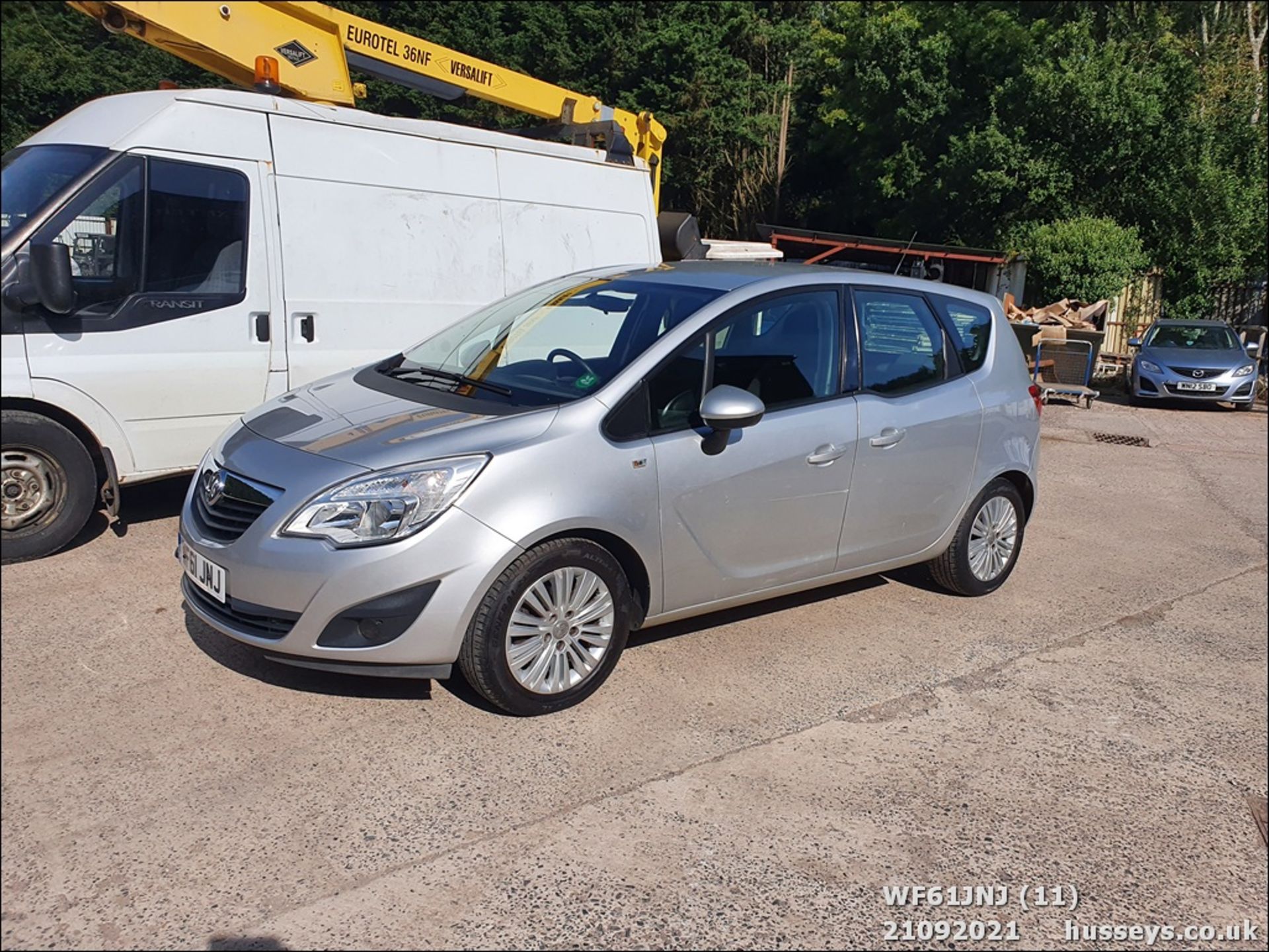 11/61 VAUXHALL MERIVA EXCITE TURBO - 1364cc 5dr MPV (Silver, 47k) - Image 11 of 14