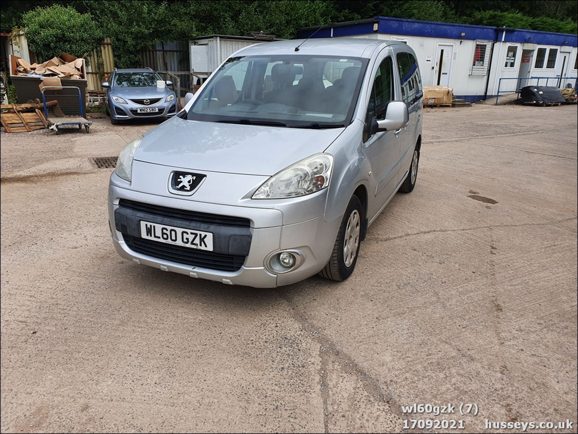 11/60 PEUGEOT PARTNER TEPEE S HDI 92 - 1560cc 5dr MPV (Silver, 89k) - Image 7 of 23