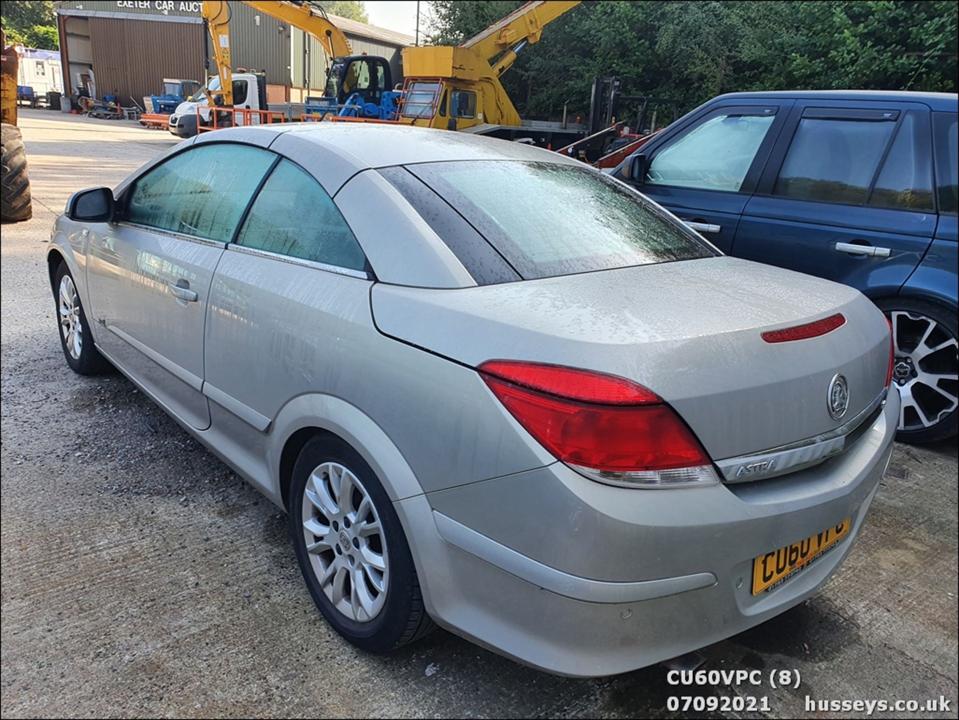 11/60 VAUXHALL ASTRA SPORT - 1796cc 2dr Convertible (Silver, 123k) - Image 8 of 12