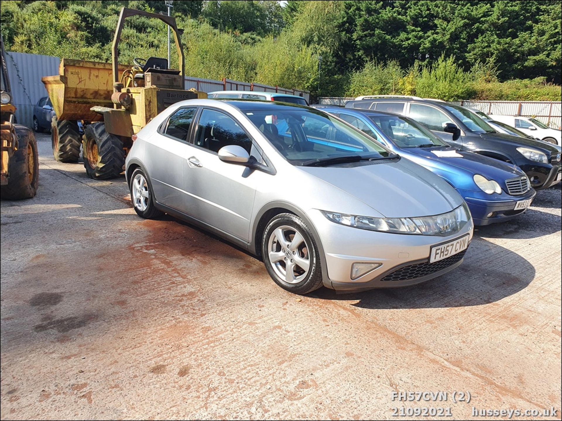 07/57 HONDA CIVIC ES I-VTEC - 1799cc 5dr Hatchback (Silver, 100k) - Image 2 of 15