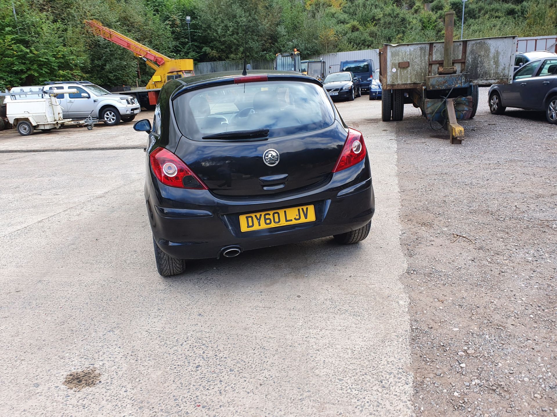 10/60 VAUXHALL CORSA SXI - 1398cc 3dr Hatchback (Black, 78k) - Image 16 of 26