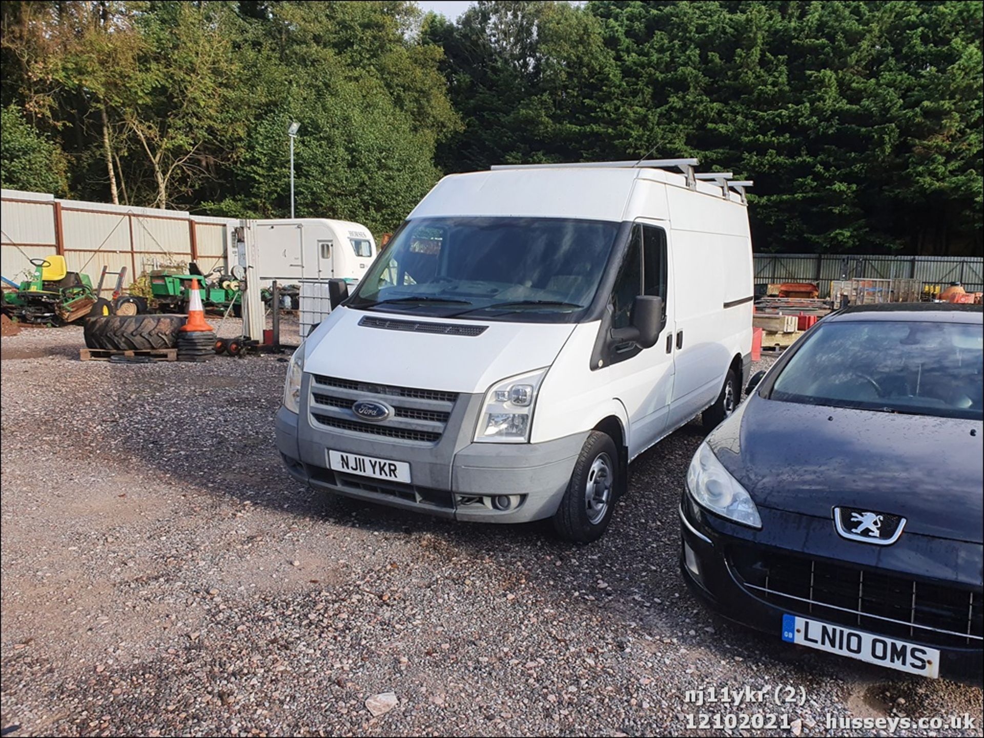 11/11 FORD TRANSIT 85 T280M FWD - 2198cc 2dr Van (White, 110k) - Image 3 of 12