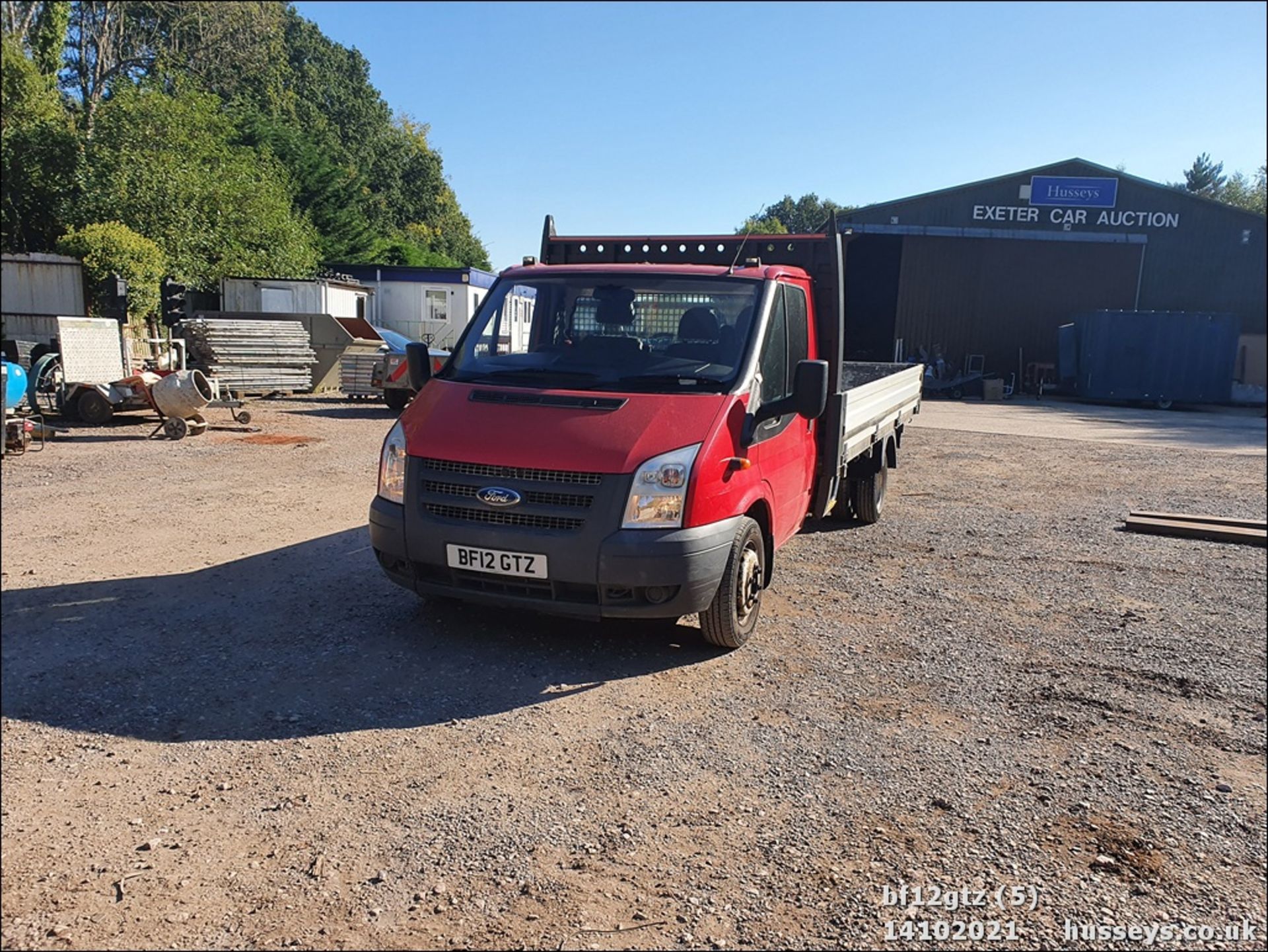 12/12 FORD TRANSIT T350 100 RWD DROPSIDE - 2198cc 2dr (Red) - Image 4 of 18