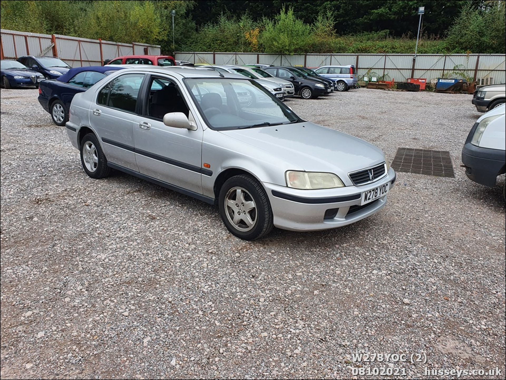 2000 HONDA CIVIC 1.4I S AUTO - 1396cc 5dr Hatchback (Silver, 91k) - Image 5 of 18