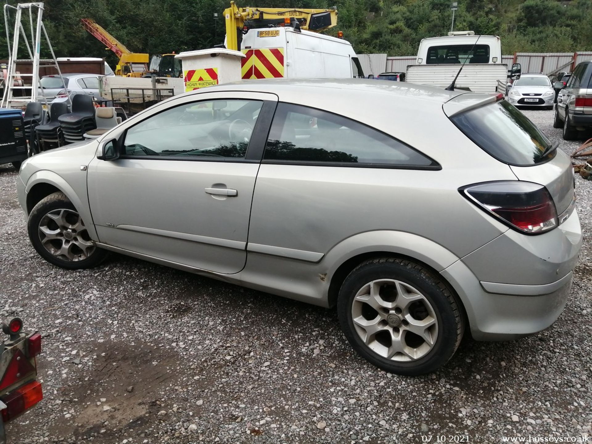 06/06 VAUXHALL ASTRA SXI - 1364cc 3dr Hatchback (Silver) - Image 19 of 26