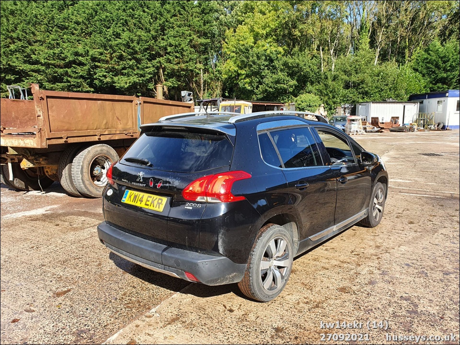 14/14 PEUGEOT 2008 ALLURE E-HDI - 1560cc 5dr Hatchback (Black, 125k) - Image 13 of 19