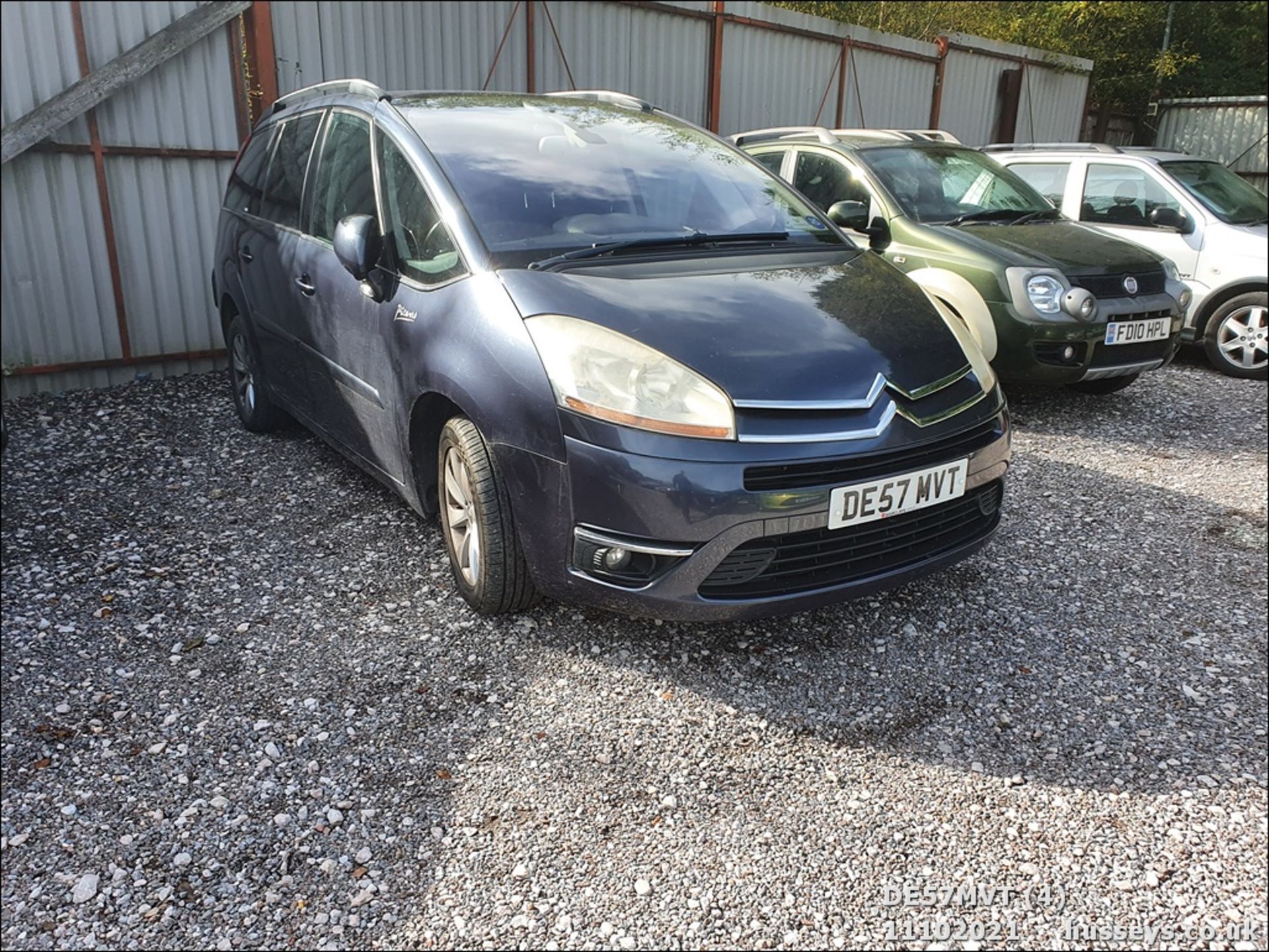 07/57 CITROEN C4 PICASSO 7 EXCL HDI A - 1560cc 5dr MPV (Mauve/purple, 93k) - Image 3 of 13