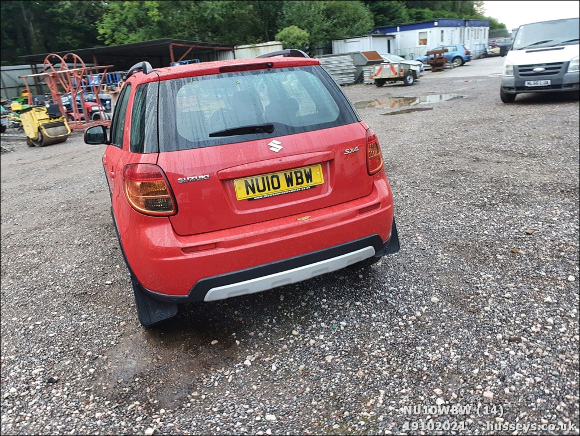 10/10 SUZUKI SX4 SZ4 - 1586cc 5dr Hatchback (Red) - Image 14 of 20