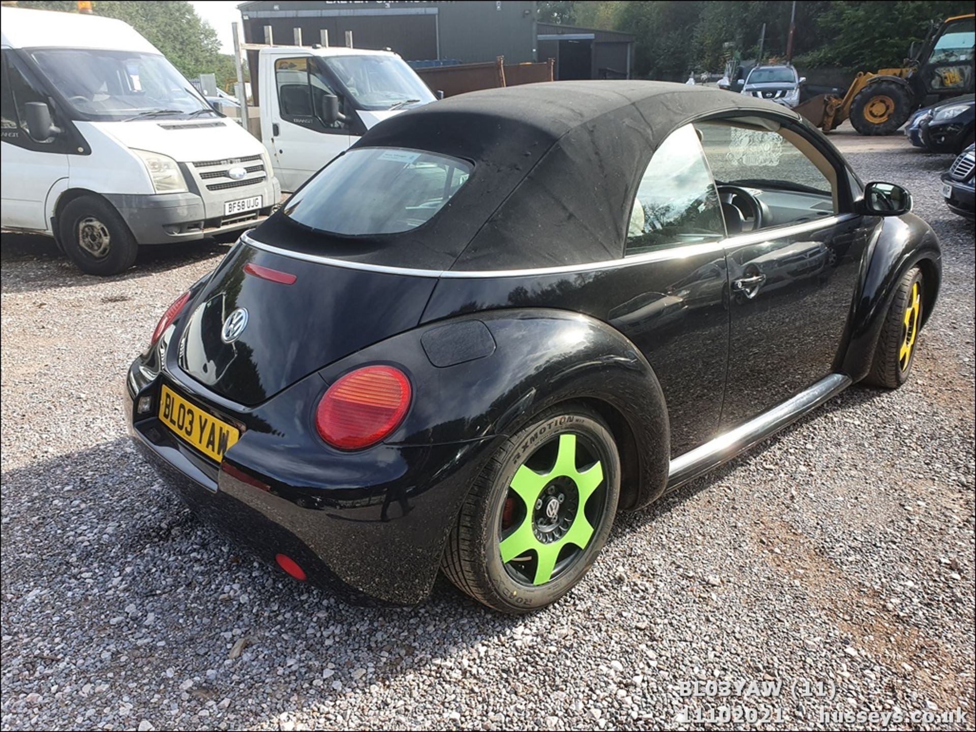 03/03 VOLKSWAGEN BEETLE CABRIOLET - 1595cc 2dr Convertible (Black, 109k) - Image 11 of 17