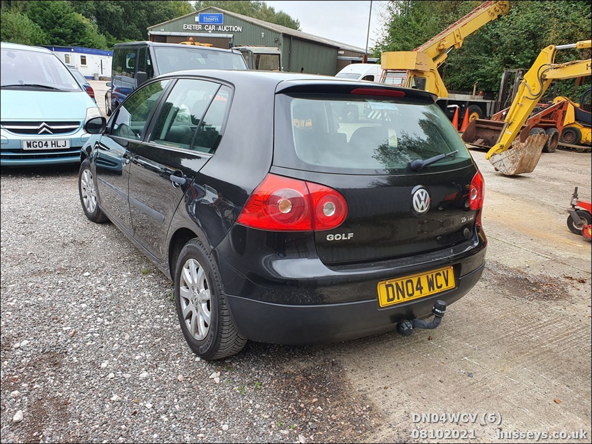 04/04 VOLKSWAGEN GOLF TDI SE - 1896cc 5dr Hatchback (Black, 191k) - Image 6 of 11