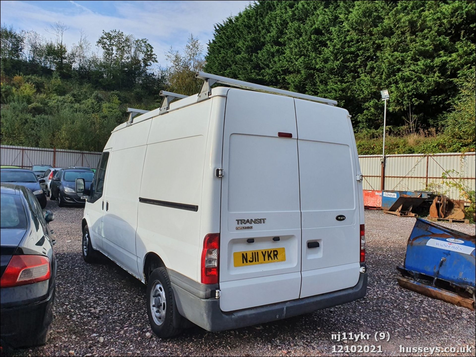 11/11 FORD TRANSIT 85 T280M FWD - 2198cc 2dr Van (White, 110k) - Image 9 of 12