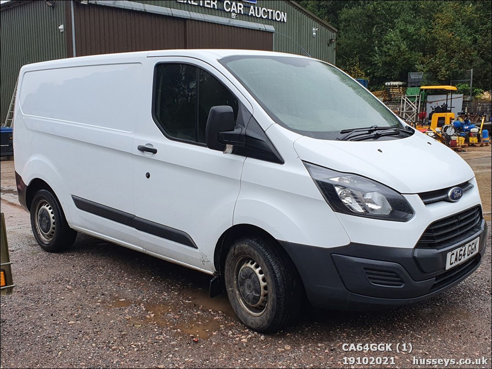 15/64 FORD TRANSIT CUSTOM 290 ECO-TE - 2198cc 5dr Van (White, 141k)