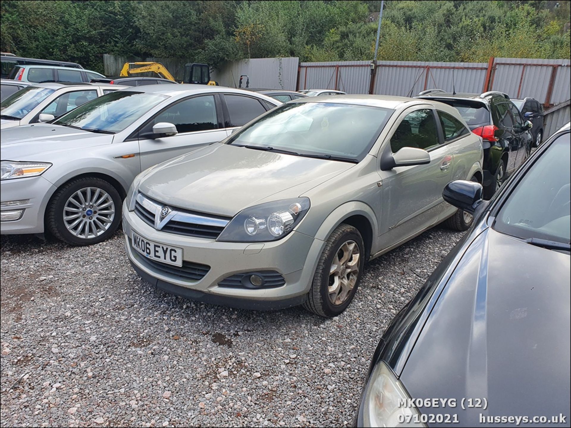 06/06 VAUXHALL ASTRA SXI - 1364cc 3dr Hatchback (Silver) - Image 24 of 26