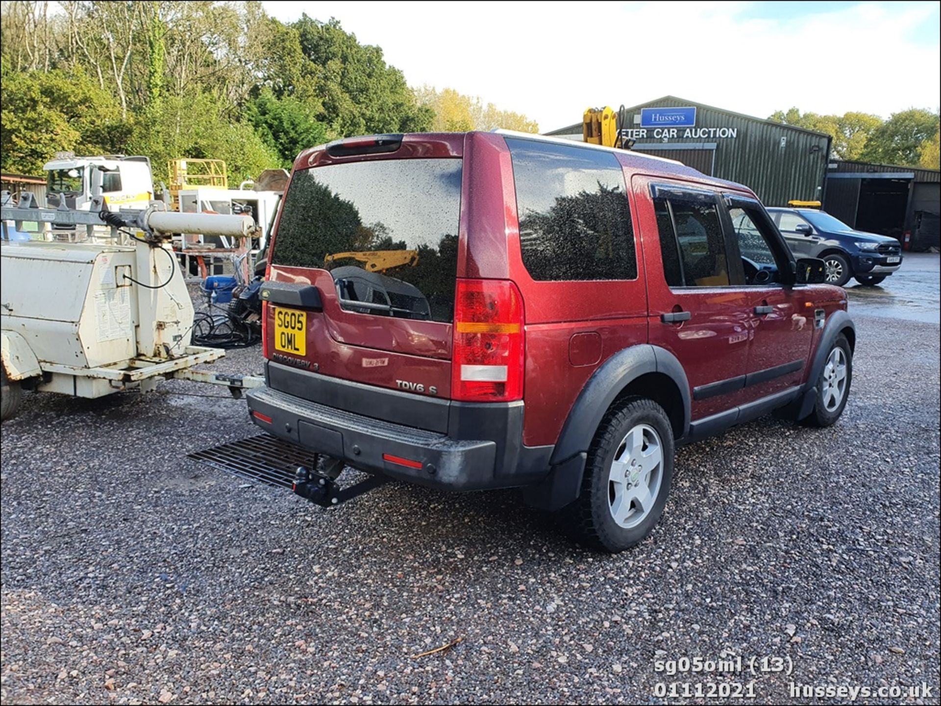 05/05 LAND ROVER DISCOVERY 3 TDV6 S - 2720cc 5dr Estate (Red, 152k) - Image 13 of 13