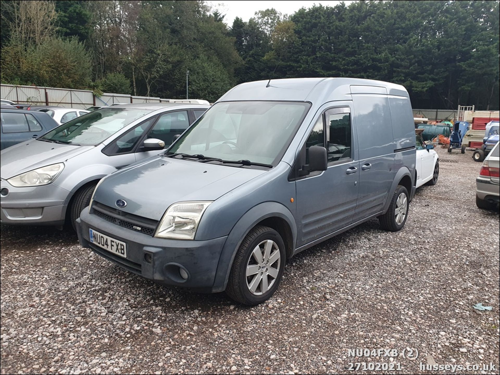 04/04 FORD TRAN CONNECT LX TDCI LWB - 1753cc 5dr Van (Blue) - Image 2 of 12