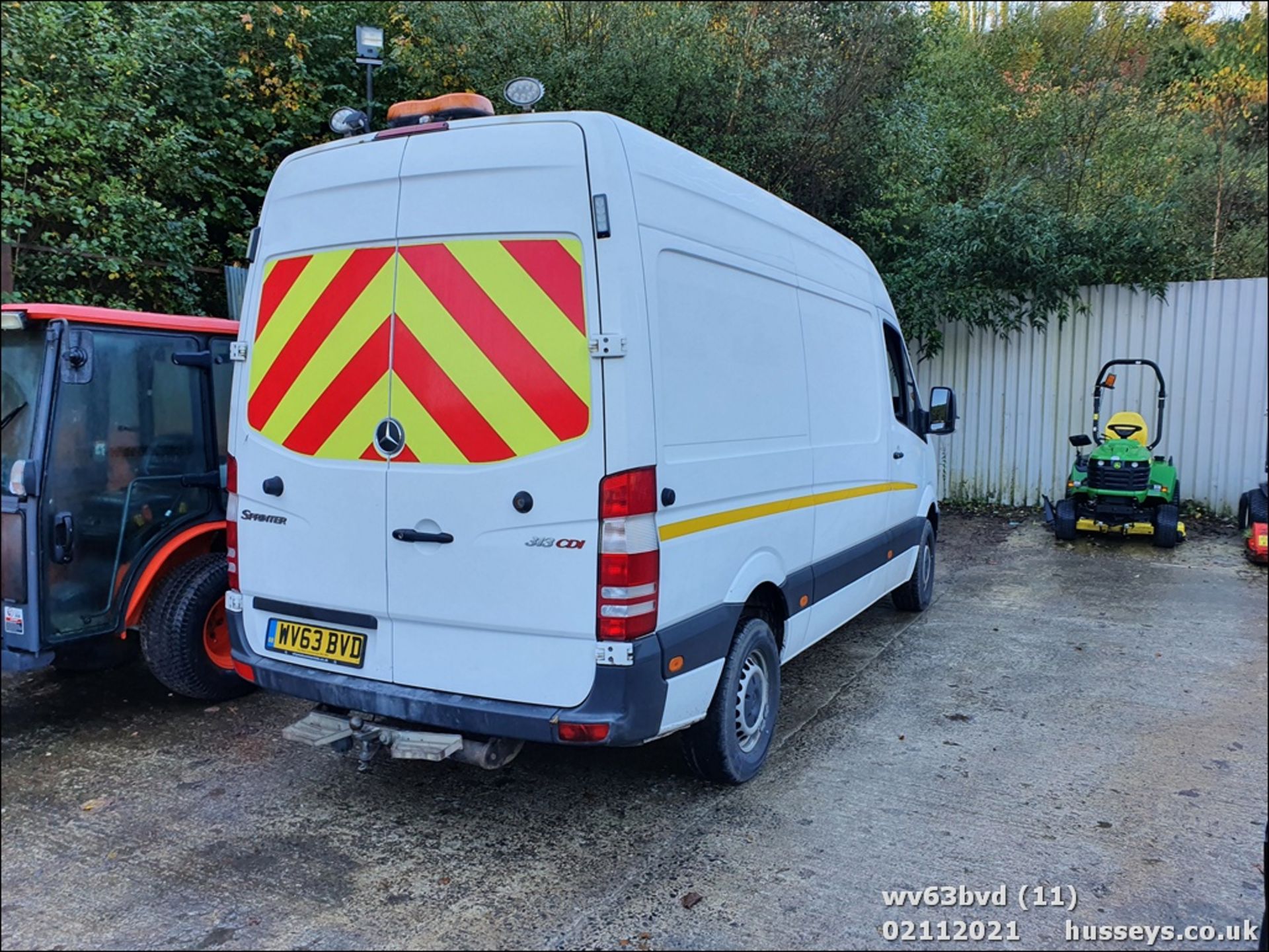 13/63 MERCEDES-BENZ SPRINTER 313 CDI - 2143cc Van (White, 135k) - Image 11 of 17