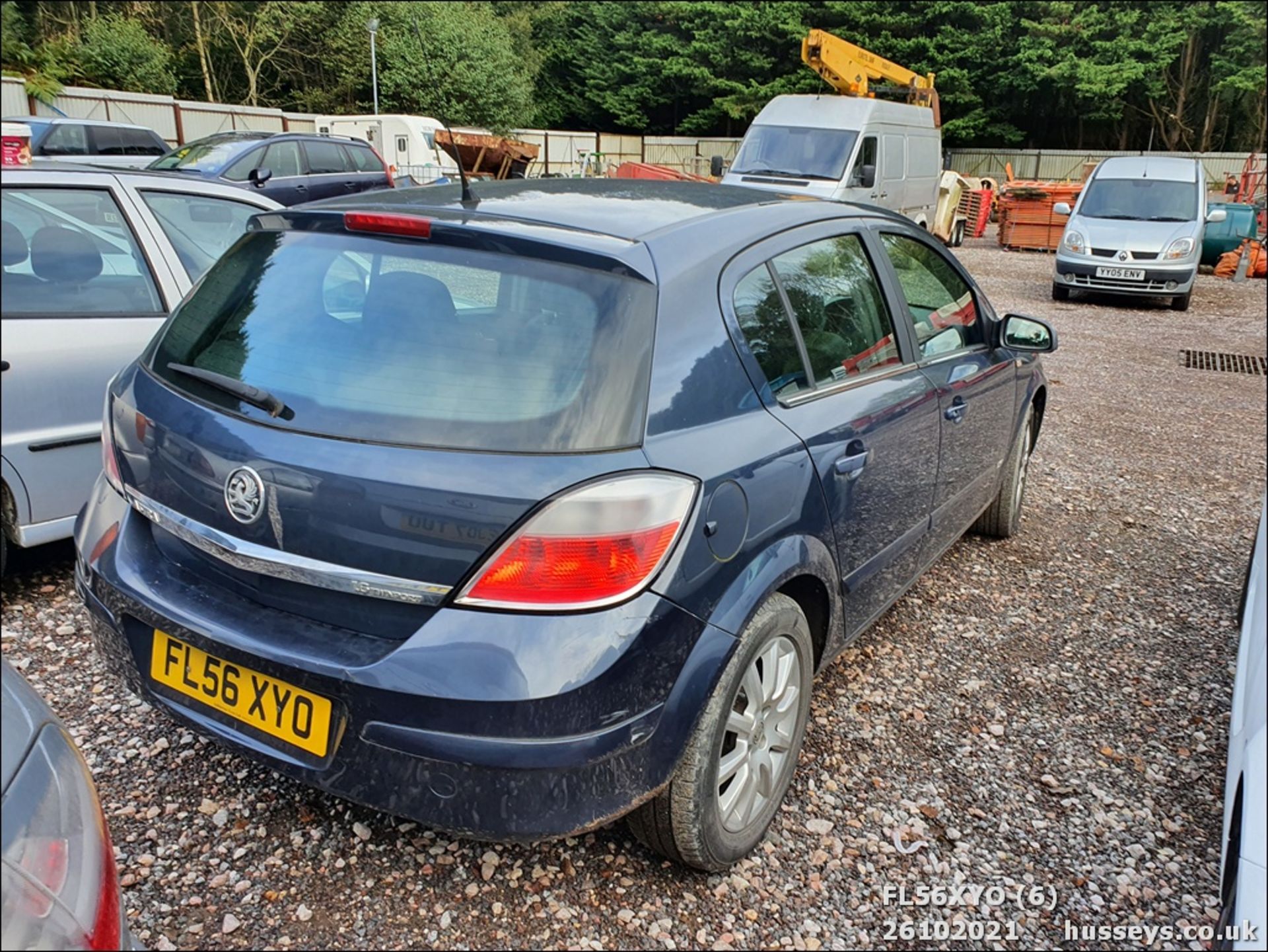 06/56 VAUXHALL ASTRA DESIGN TWINPORT - 1598cc 5dr Hatchback (Blue, 100k) - Image 6 of 14