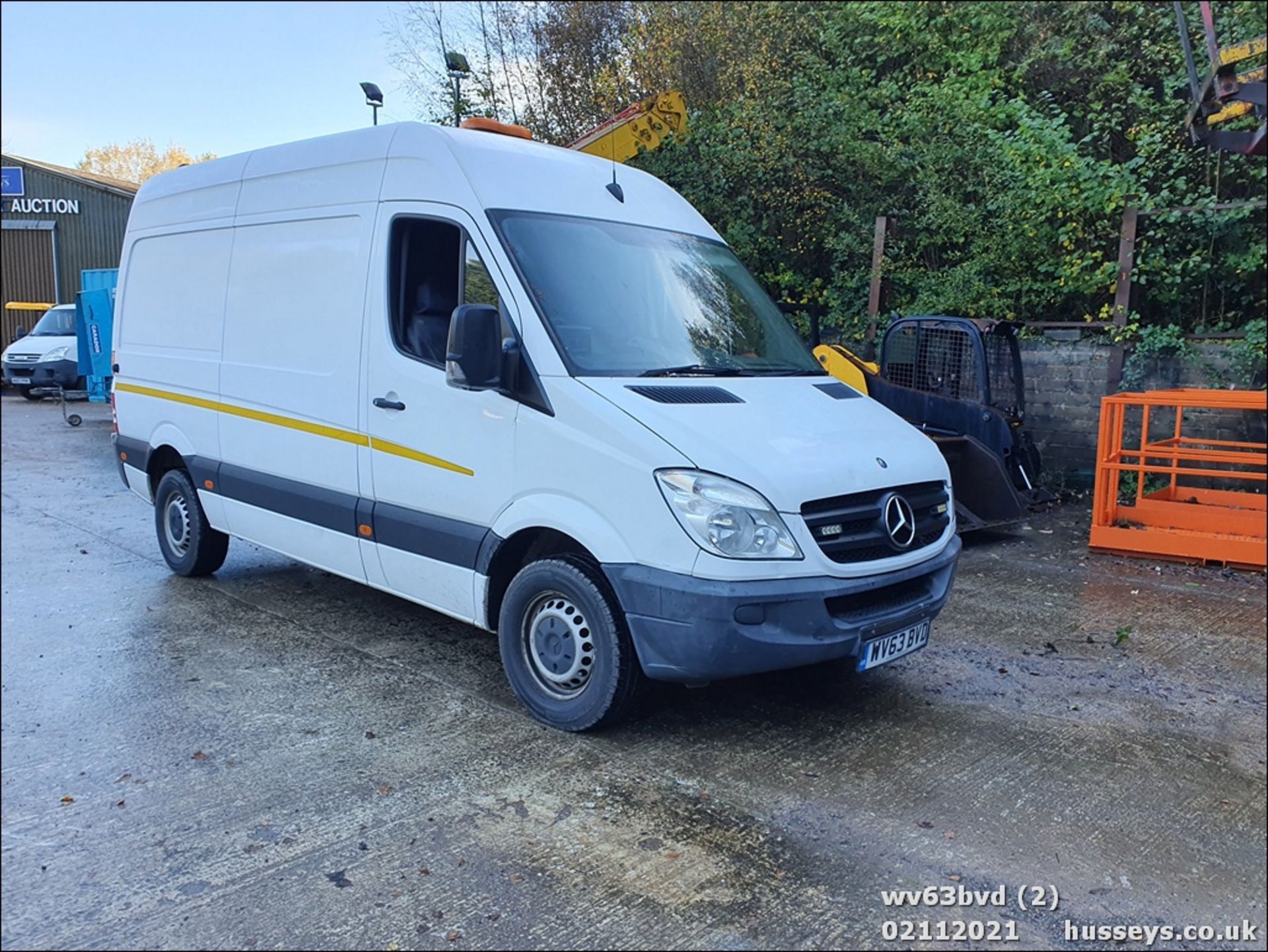 13/63 MERCEDES-BENZ SPRINTER 313 CDI - 2143cc Van (White, 135k) - Image 2 of 17