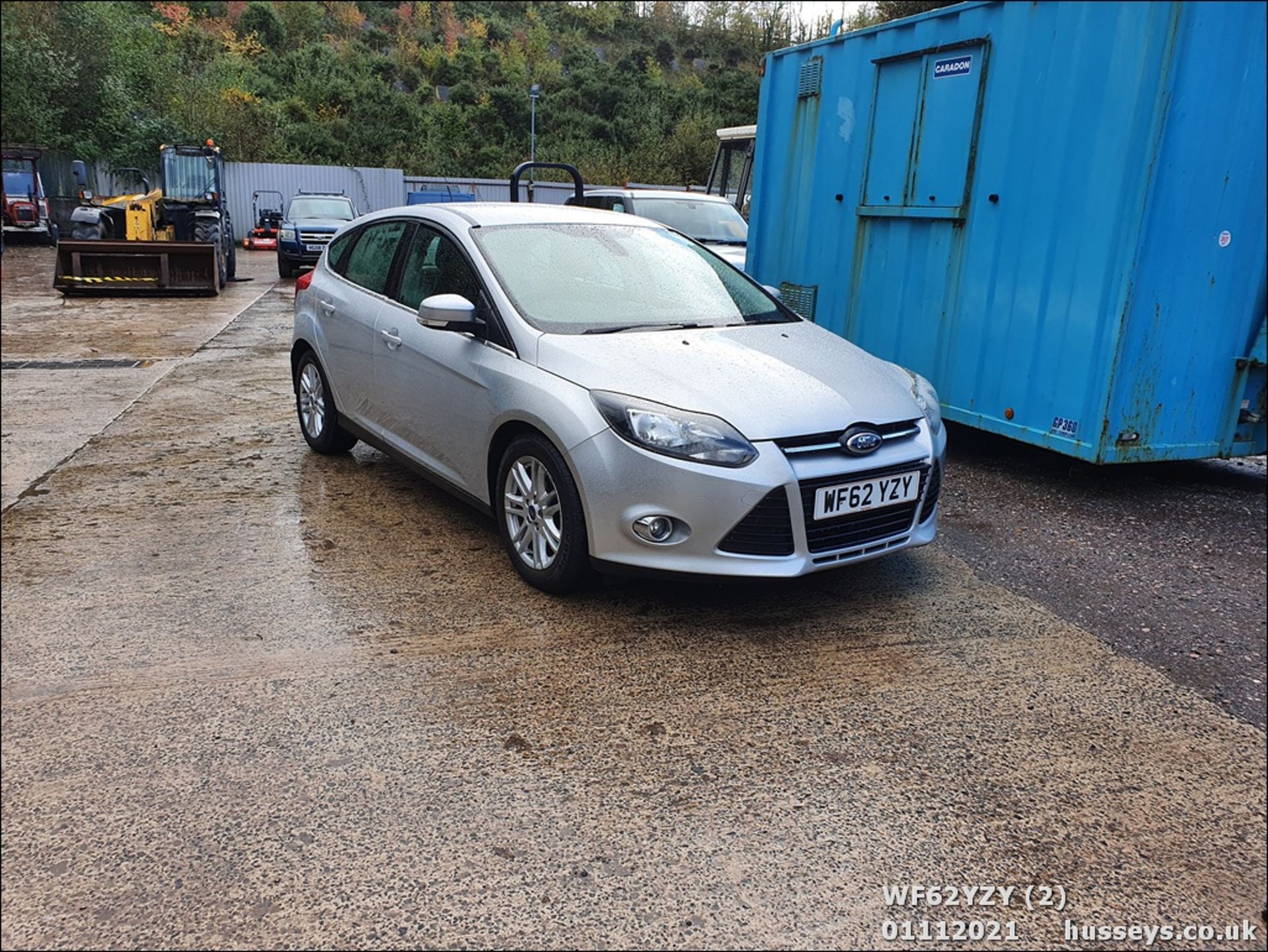 12/62 FORD FOCUS TITANIUM TDCI - 1560cc 5dr Hatchback (Silver, 88k) - Image 2 of 12