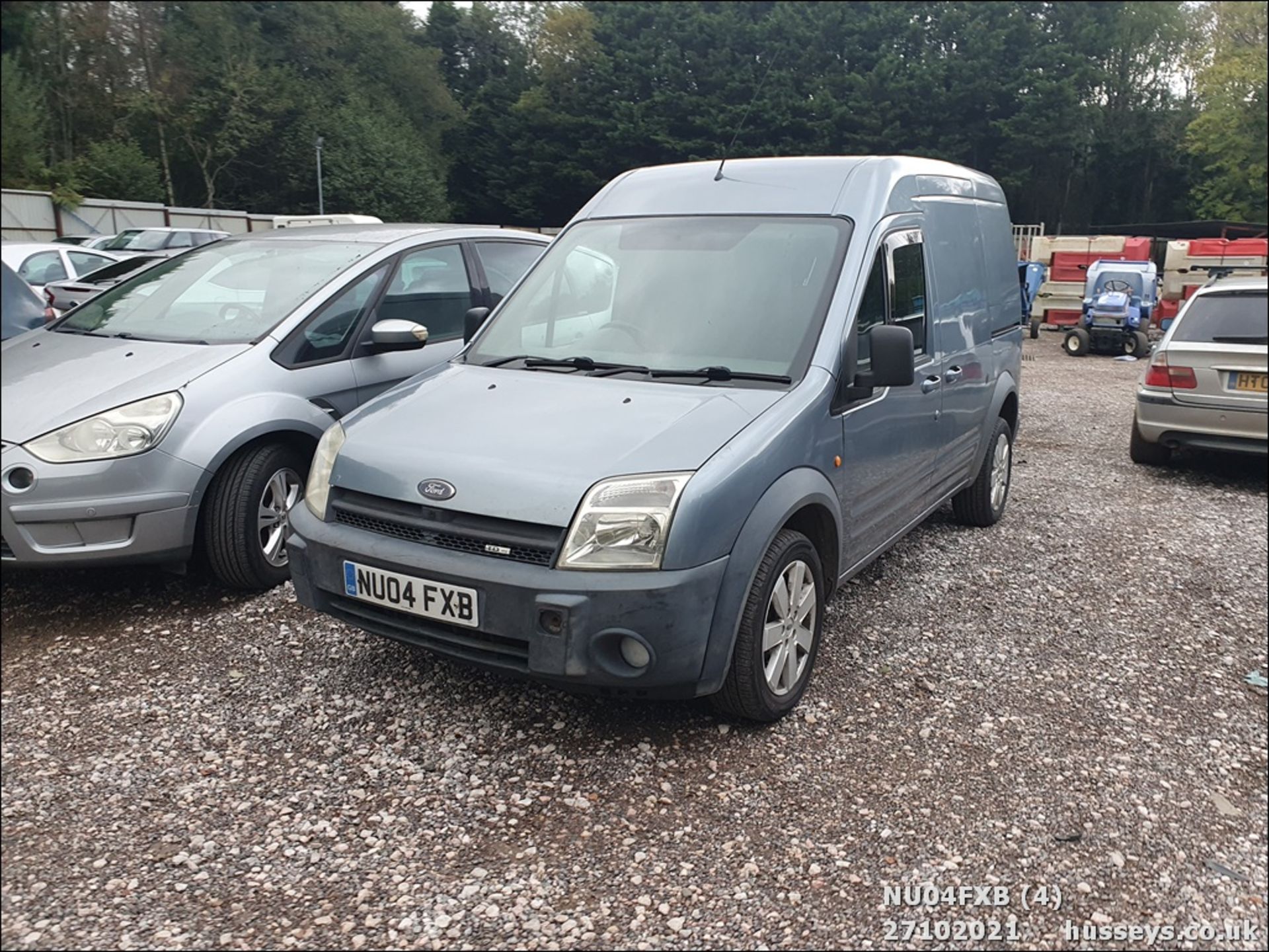 04/04 FORD TRAN CONNECT LX TDCI LWB - 1753cc 5dr Van (Blue) - Image 4 of 12