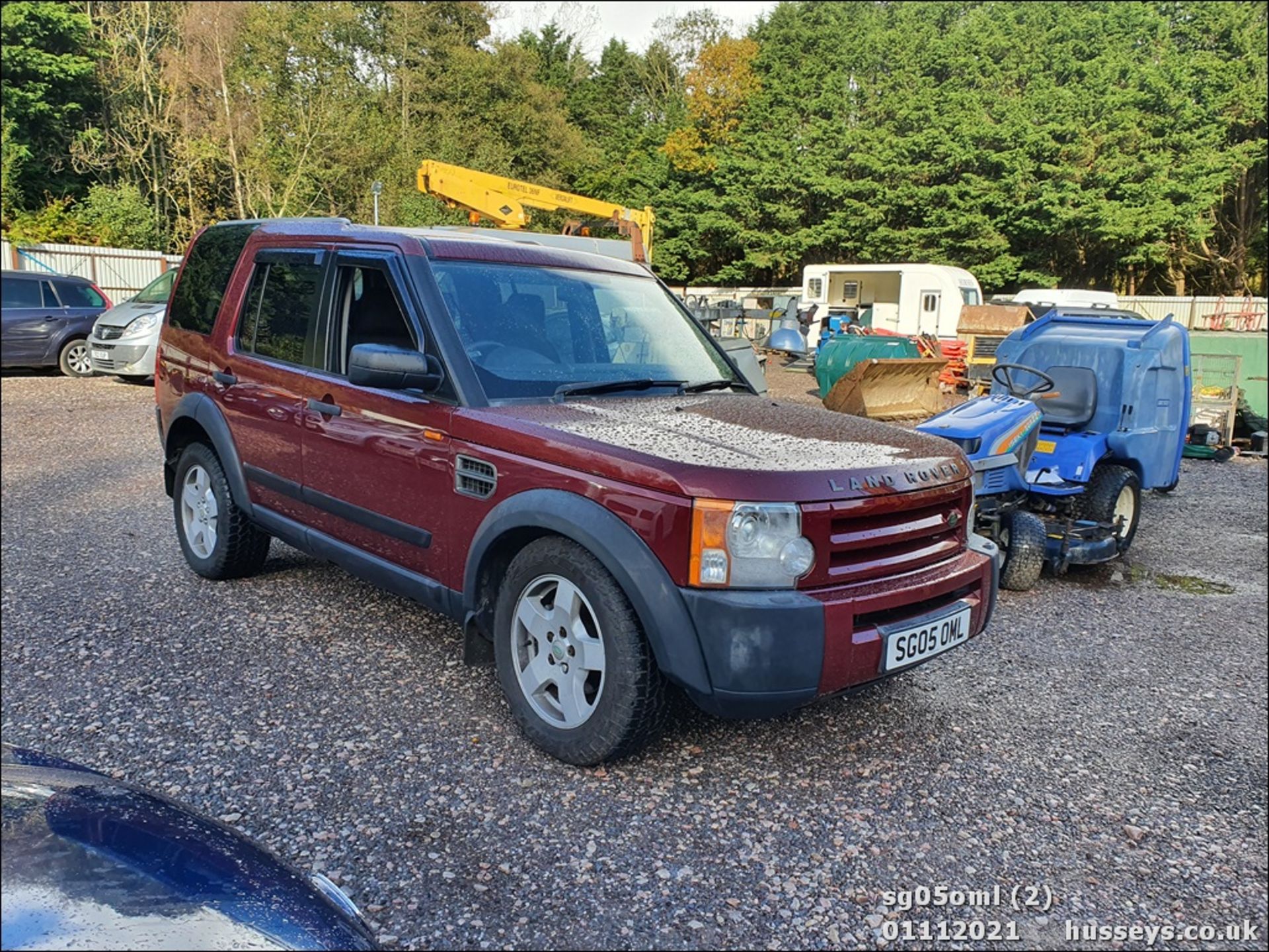 05/05 LAND ROVER DISCOVERY 3 TDV6 S - 2720cc 5dr Estate (Red, 152k) - Image 3 of 13